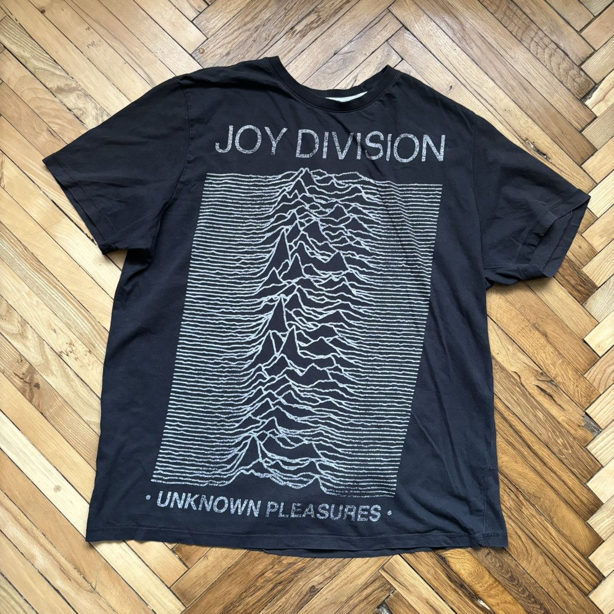 Band Tees Vintage Y2K Joy Division T-Shirt Size US L / EU 52-54 / 3 - 1 Thumbnail