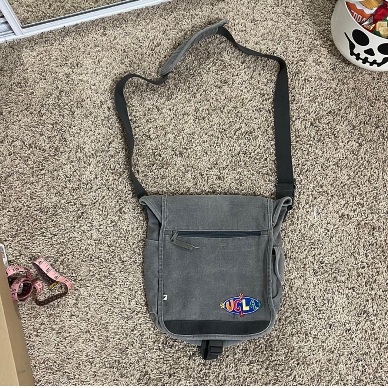 Vintage Crossbody Sling Bag Size ONE SIZE - 1 Thumbnail