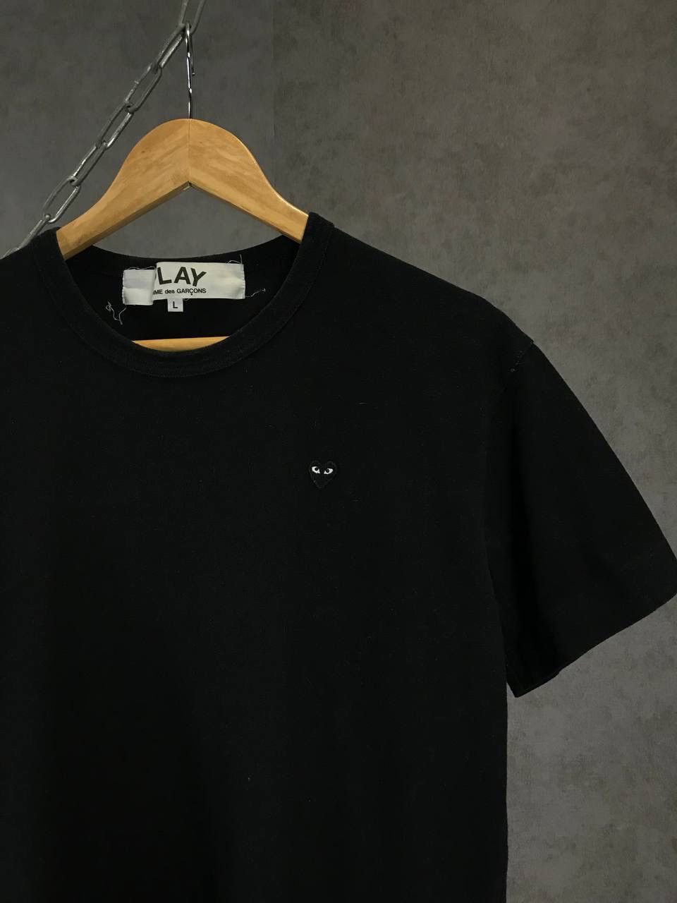 Comme des Garcons PLAY Play Comme Des Garçons Japanese logo designer tee Size US S / EU 44-46 / 1 - 2 Thumbnail