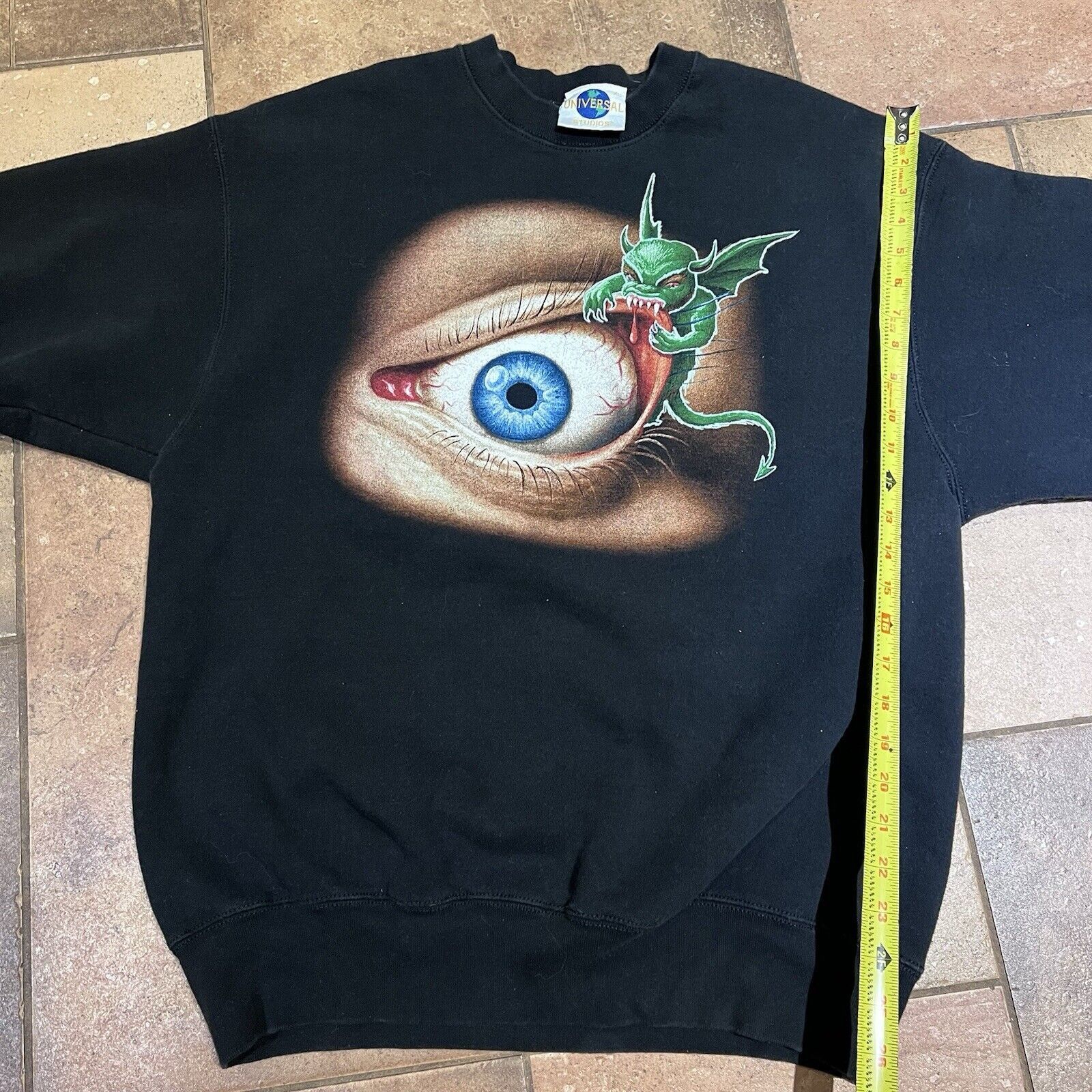 Other Vintage Universal Studios Halloween Horror Nights sweatshirt Size US XL / EU 56 / 4 - 6 Thumbnail