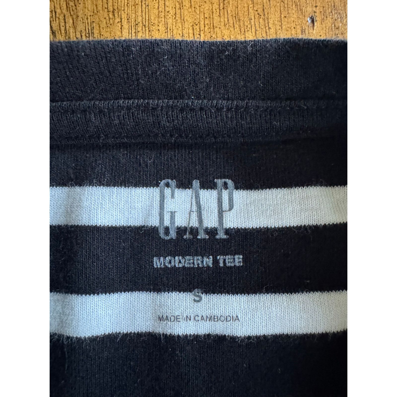 Gap GAP Modern Tee Striped Black White Short Sleeve Size S Size S / US 4 / IT 40 - 3 Thumbnail