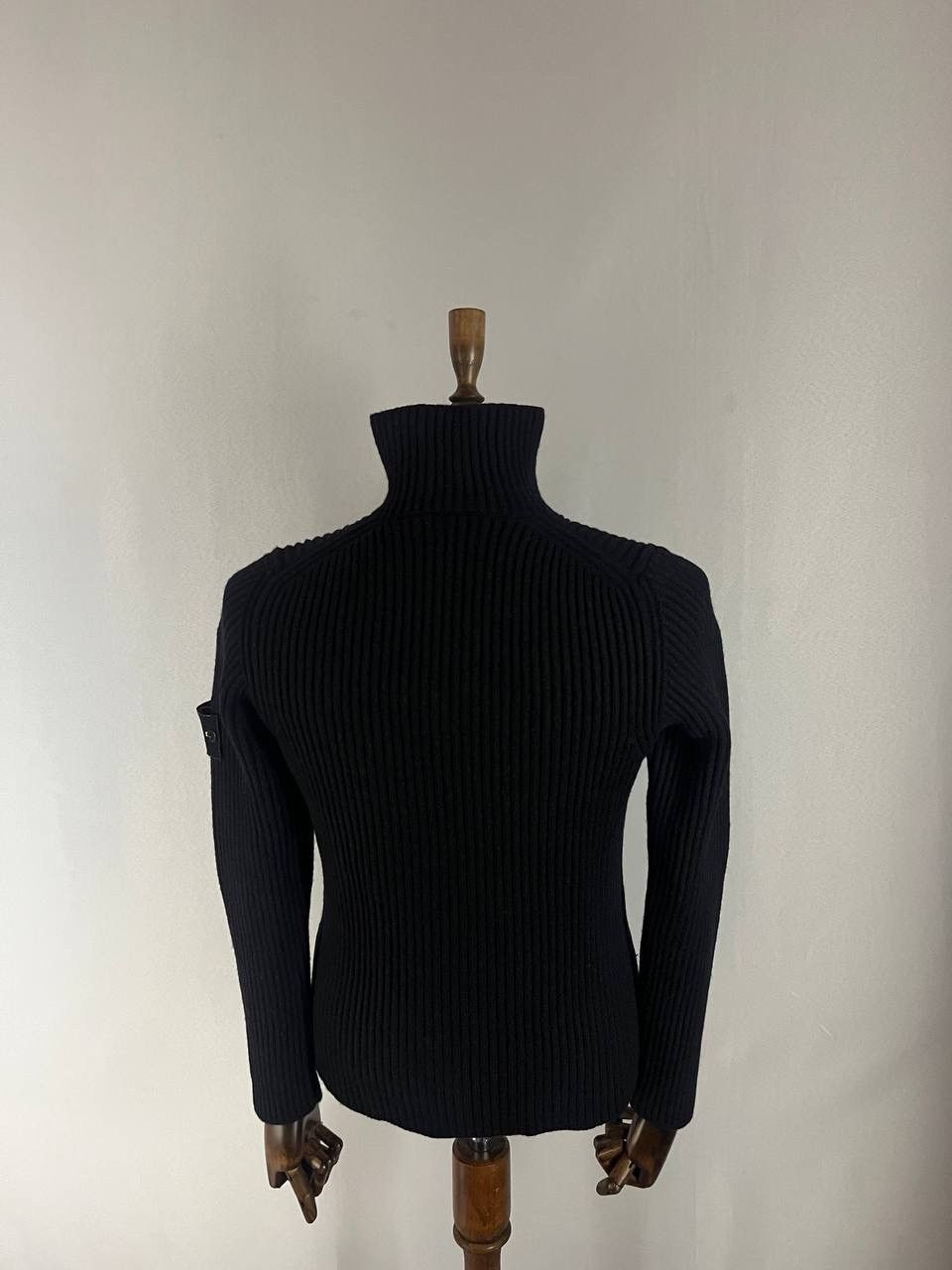 Stone Island Stone Island Sweater Black Size US L / EU 52-54 / 3 - 8 Thumbnail