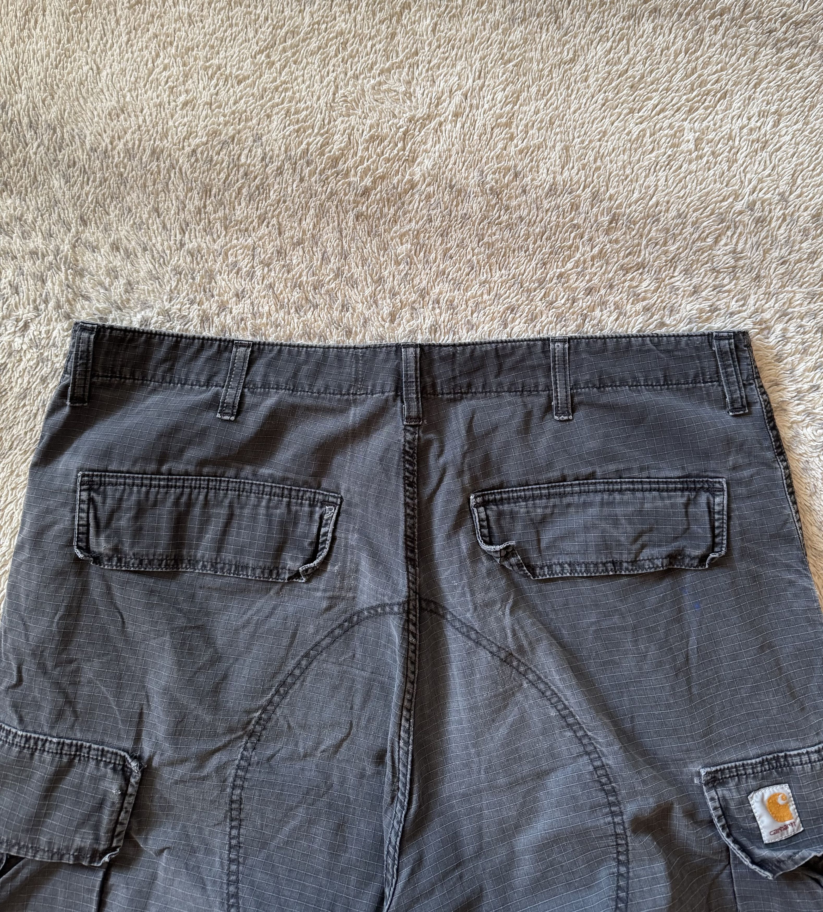 Carhartt Carhartt WIP Vintage 2000s Cargo Shorts Size US 38 / EU 54 - 5 Thumbnail