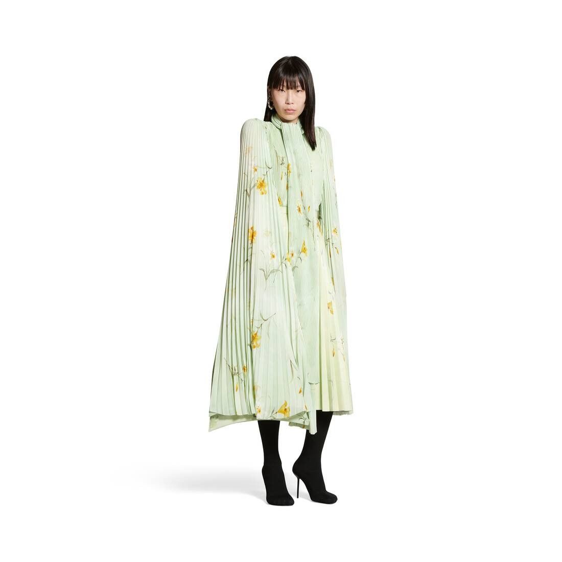 Balenciaga o1bcso1str0525 Lilies Scarf Pleated Blouse in Multicolor Size L / US 10 / IT 46 - 2 Thumbnail