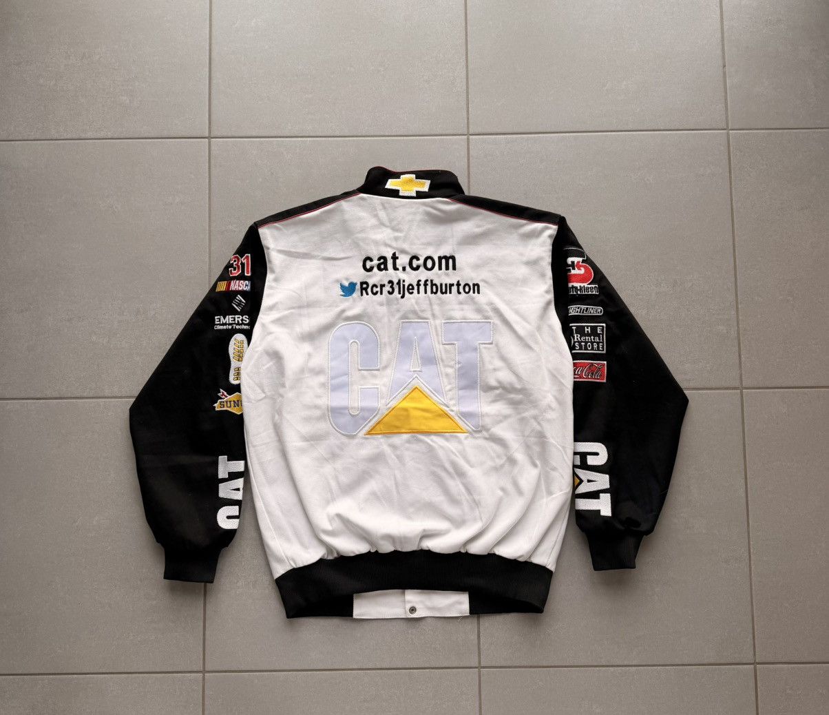 JH Design Nascar racing jacket caterpillar logos embroidered -Size L Size US L / EU 52-54 / 3 - 8 Thumbnail