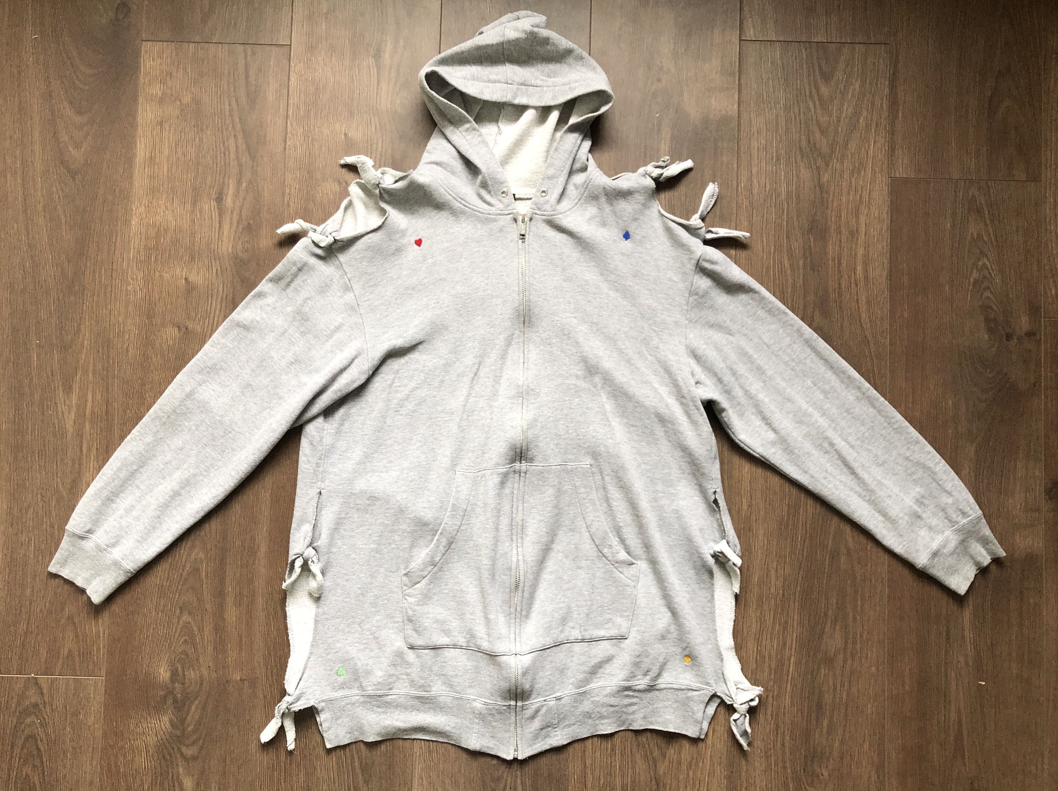Hoodie tied up cheap