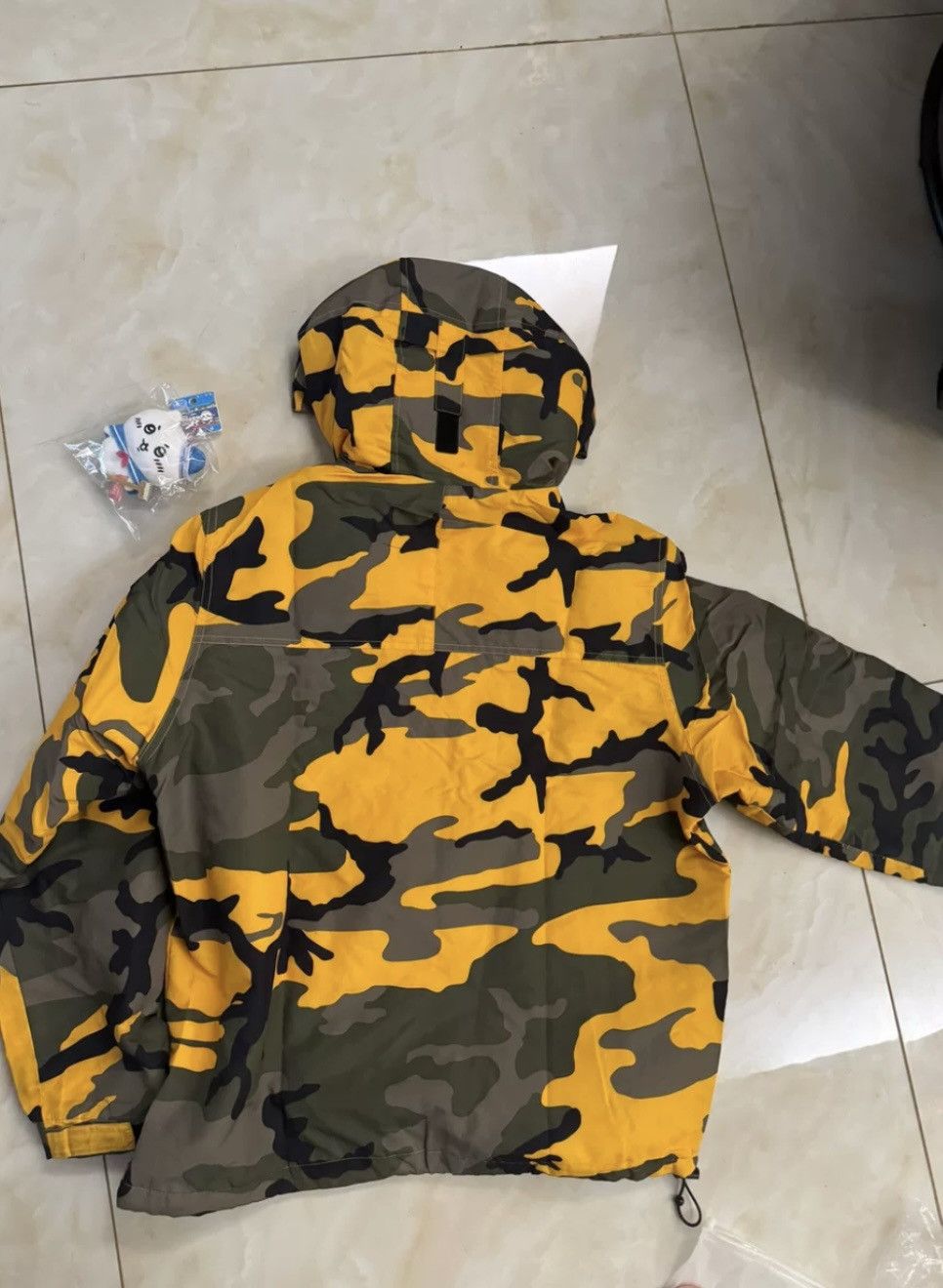 G*様 Supreme 17ss Field Parka 迷彩 Mサ Supreme Supreme fw17 yellow camo hooded logo half zip pullover