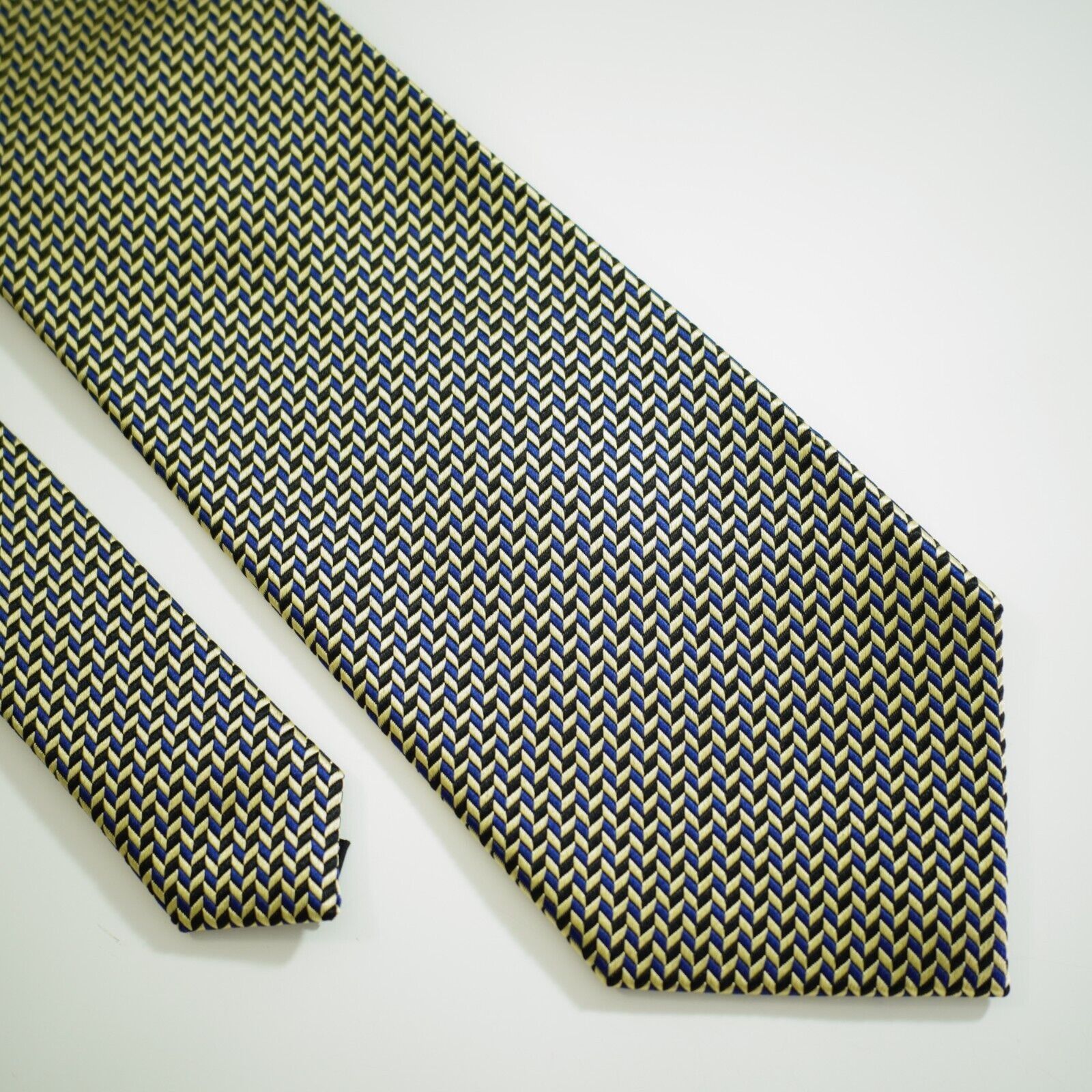 Alexander Julian Alexander Julian Colours Gold Black Blue Geometric Woven Wid Size ONE SIZE - 1 Thumbnail