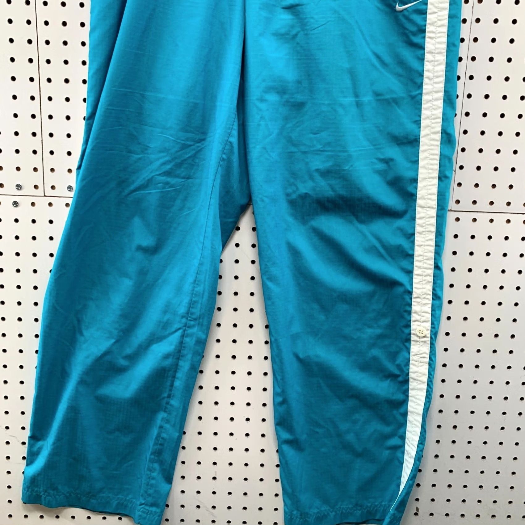 Nike Vintage Nike Pants Womens XL Teal Swoosh Windbreaker Fits 31x32 Size 40" / US 18 - 7 Thumbnail
