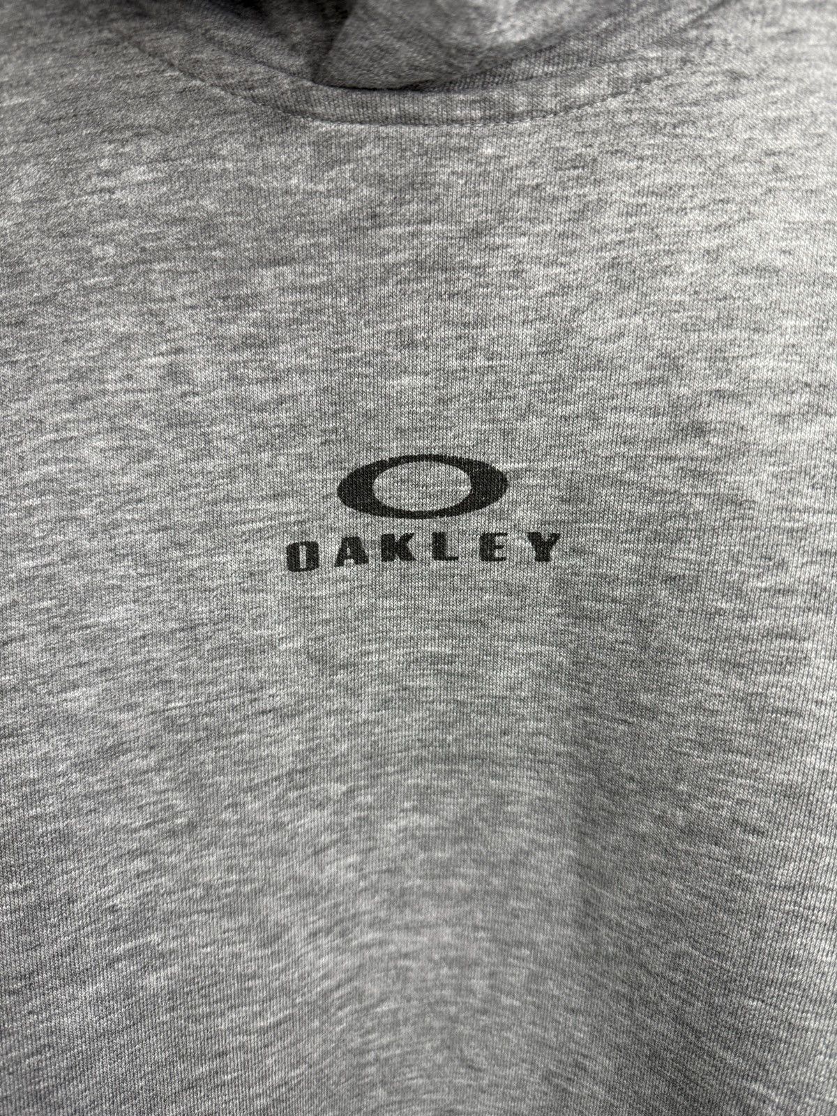 Oakley 🇺🇸 Vintage Y2K Oakley Outdoor Hoodie Rare Retro Hype Size US L / EU 52-54 / 3 - 4 Thumbnail