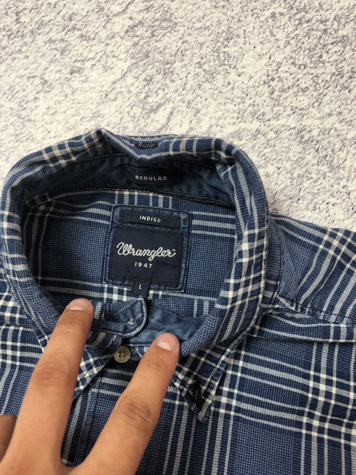 Vintage × Wrangler Men’s shirt Wrangler size L vintage usa casual Size US L / EU 52-54 / 3 - 5 Thumbnail