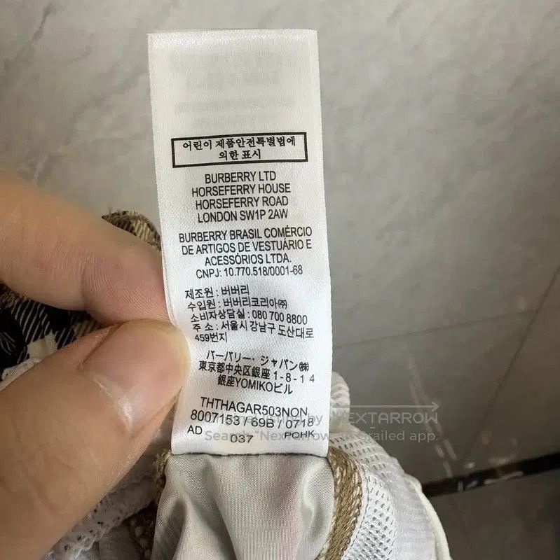 Burberry Burberry Summer Khaki Cotton Blend Shorts. Size 23" - 4 Thumbnail