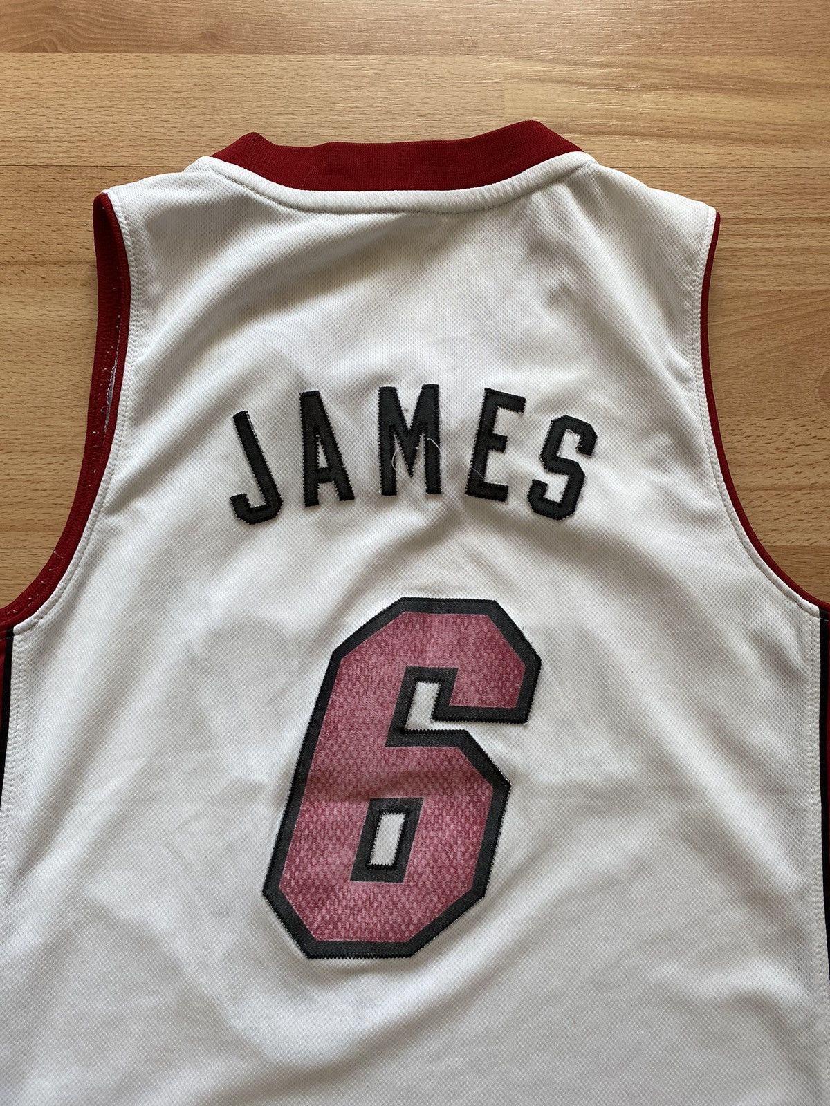 Adidas × NBA LeBron James Miami Heat NBA Swingman Jersey Mens Small XS Size US XS / EU 42 / 0 - 5 Thumbnail