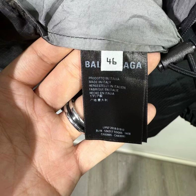 Balenciaga Balenciaga size 46 Black and grey logo patchwork assault j Size US S / EU 44-46 / 1 - 5 Thumbnail