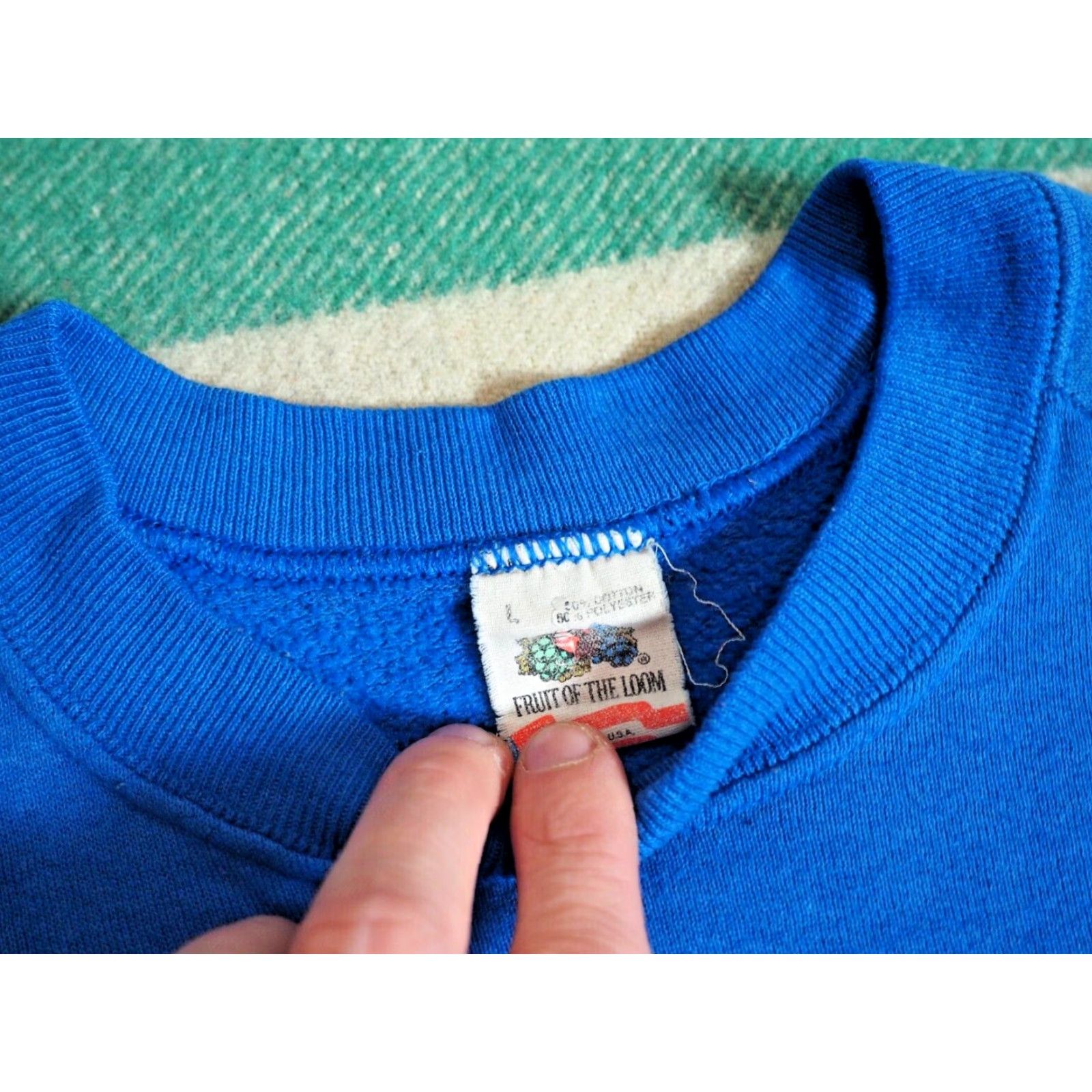 Fruit Of The Loom VINTAGE Fruit of the Loom Pullover Sweatshirt M Blue 90s Cash? Logo? 80s 90s GIORGIO Beverly Hills Fade USA Size US M / EU 48-50 / 2 - 7 Thumbnail