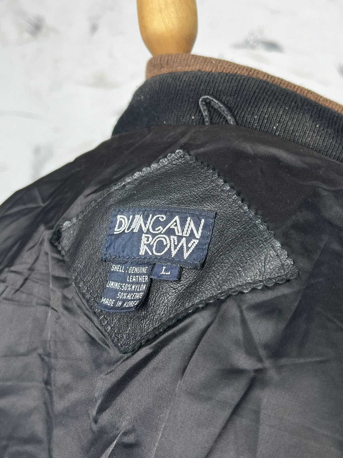 Vintage Vintage Duncan Row Leather Bomber Jacket Size L Size US L / EU 52-54 / 3 - 6 Thumbnail
