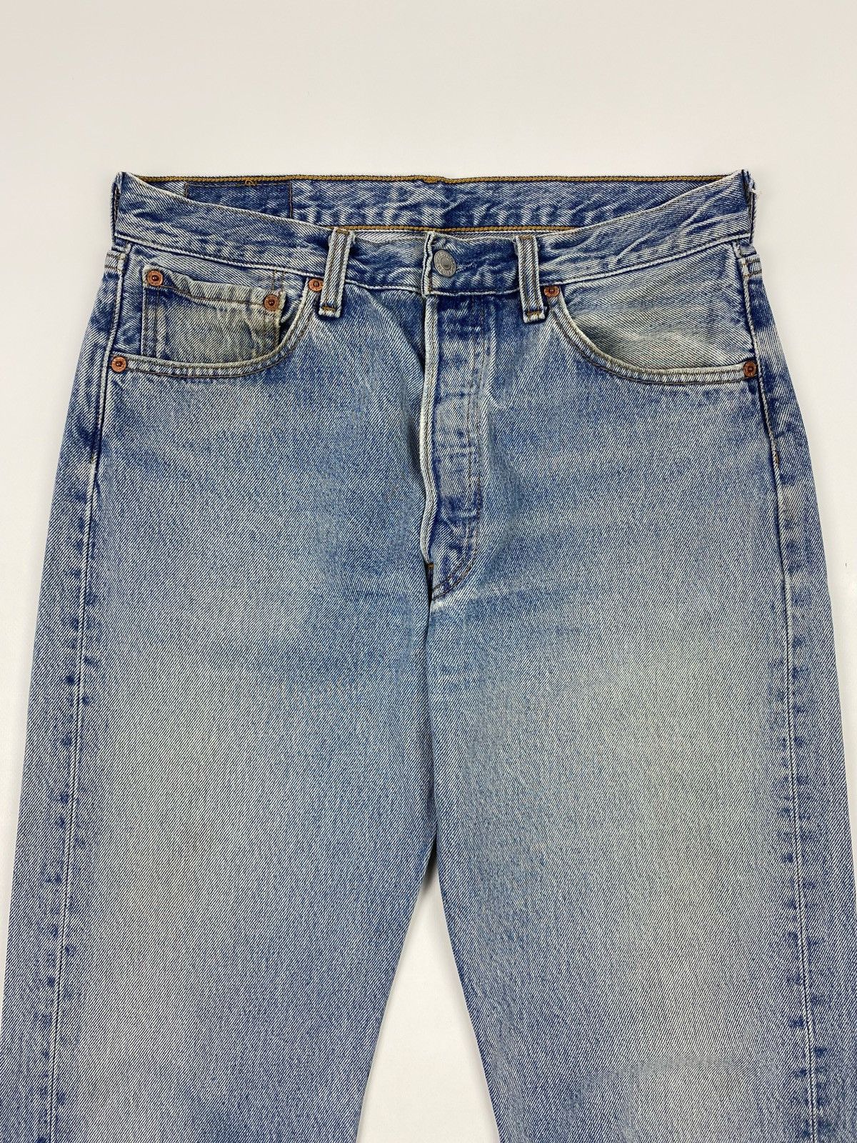 Levi's 2000’s Vintage Levi’s 501 Light Blue Washed Denim Pants Size US 32 / EU 48 - 4 Thumbnail