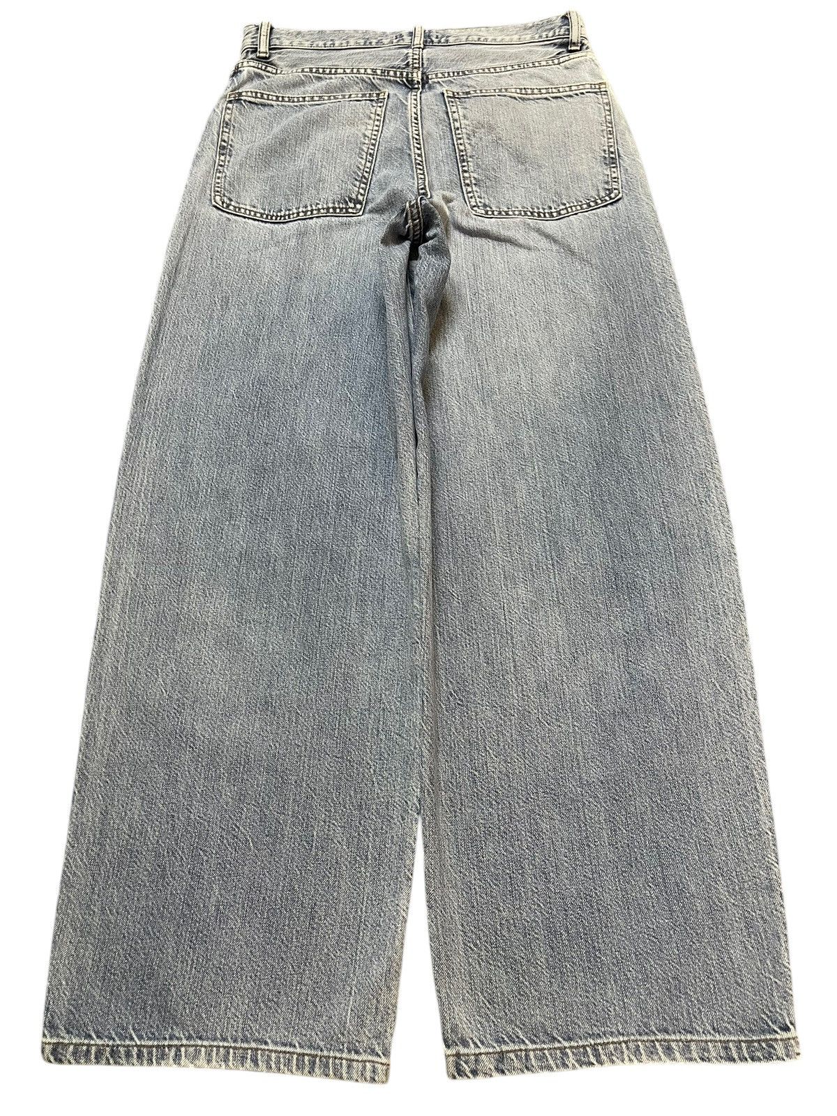 Uniqlo Vintage Japanese Uniqlo Blue Faded Wash Style Baggy Jeans Size US 30 / EU 46 - 2 Thumbnail
