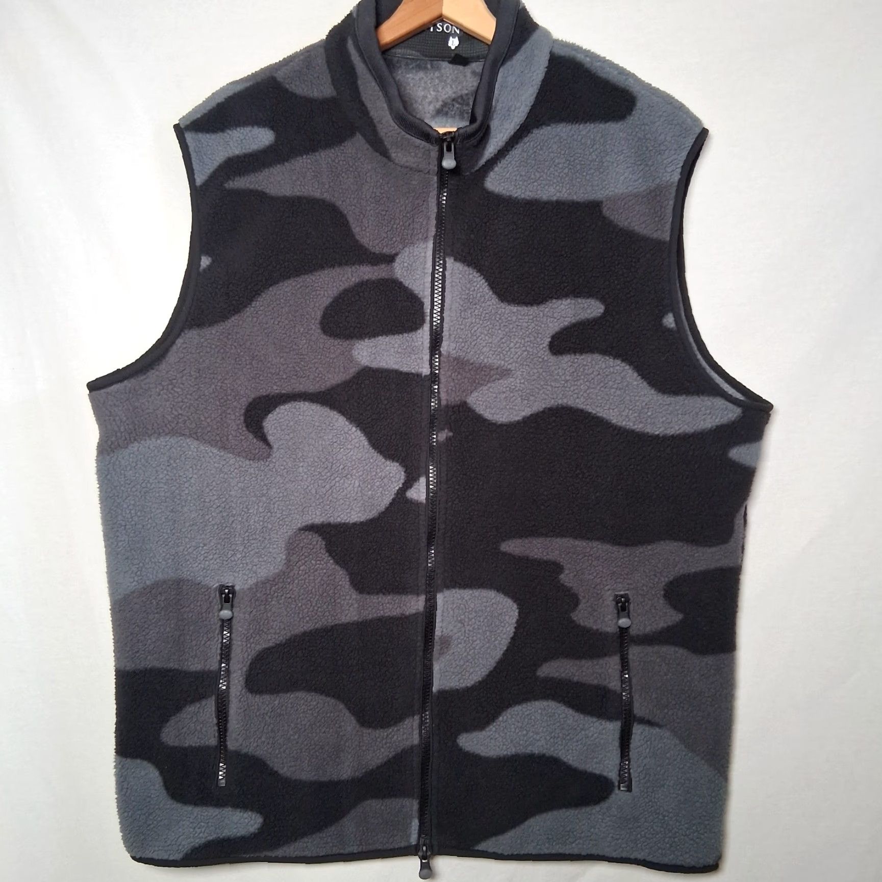 Vintage Greyson Vest Men Large L Gray Camouflage Fleece Zip Up Mock Neck Deep Pile Coat Jacket Camouflage Vest Winter Casual Shorts? Size US L / EU 52-54 / 3 - 2 Thumbnail
