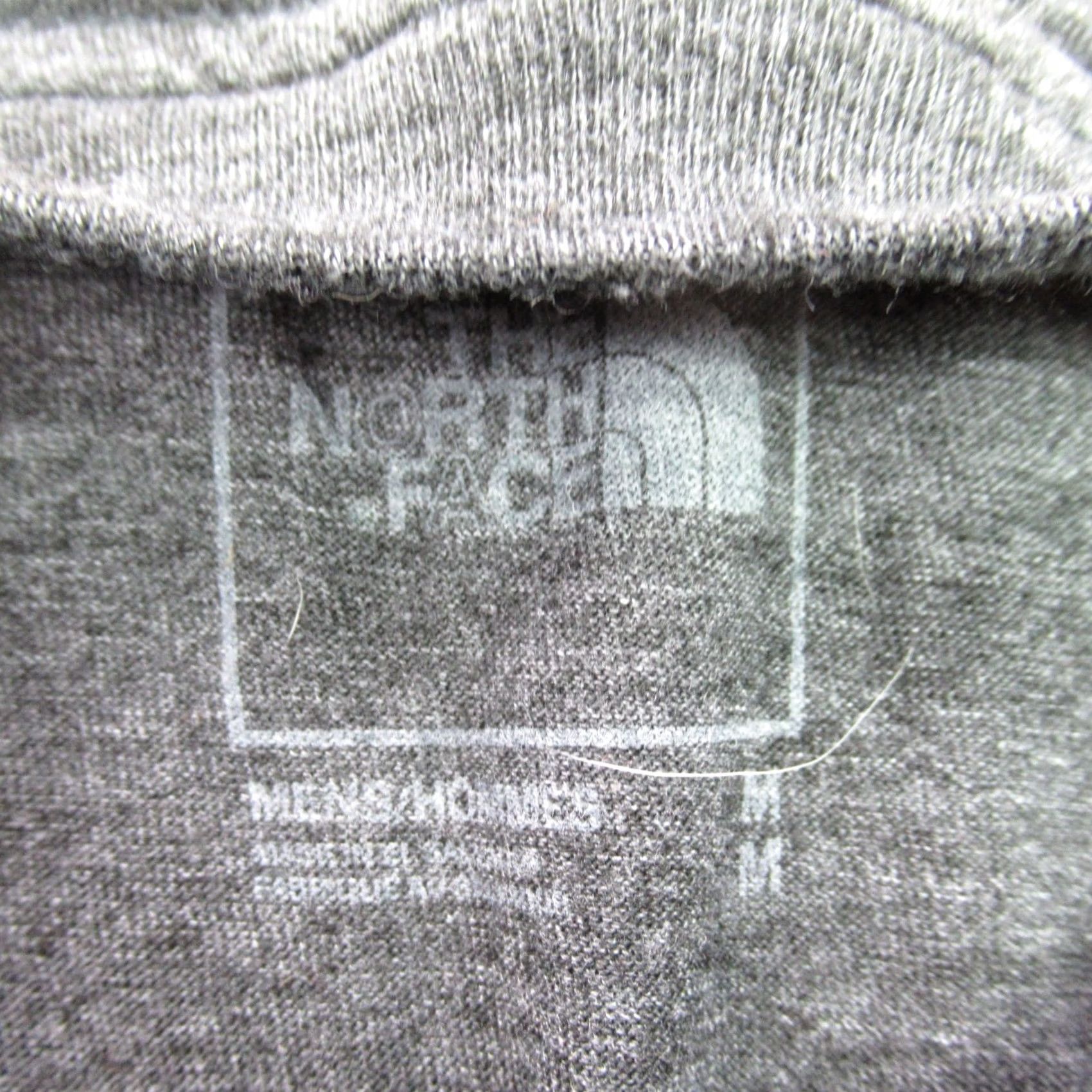 The North Face The North Face Shirt Mens Medium Sleeveless Crew Neck Lightweight Hiking Gray Size US M / EU 48-50 / 2 - 4 Thumbnail