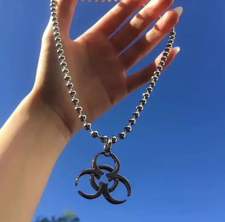 Jewelry Biochemical Pendant Necklace Size ONE SIZE - 1 Thumbnail