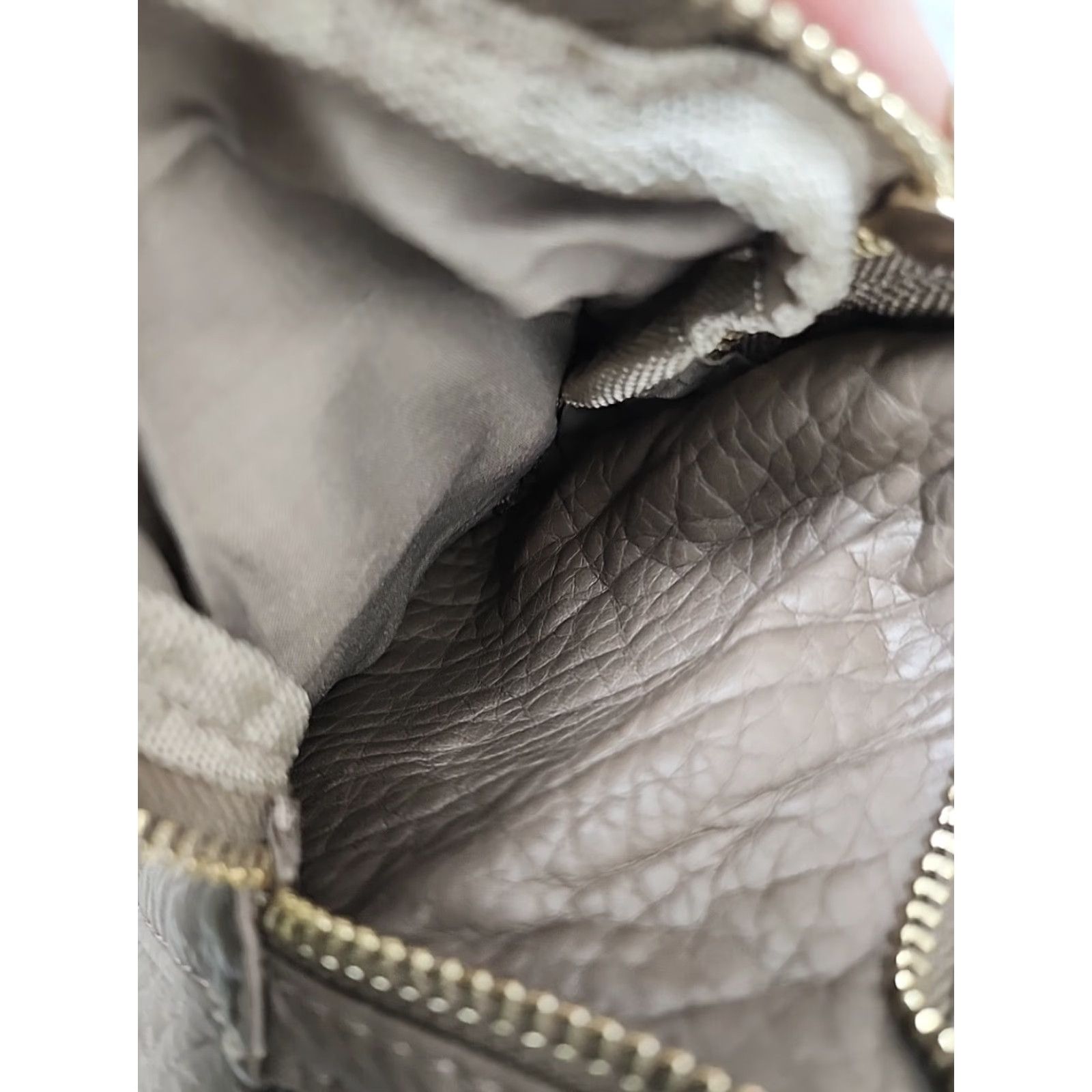 Vintage VINTAGE Under One Sky Backpack Women Small Brown Gold Hardware Brown Gold Small Women 1? Size ONE SIZE - 4 Thumbnail