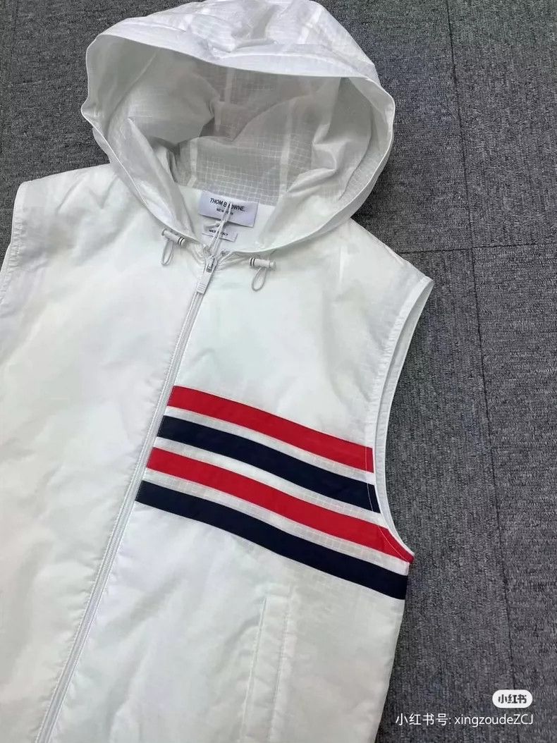 Thom Browne Thom Browne Nylon hooded vest Size US M / EU 48-50 / 2 - 3 Thumbnail