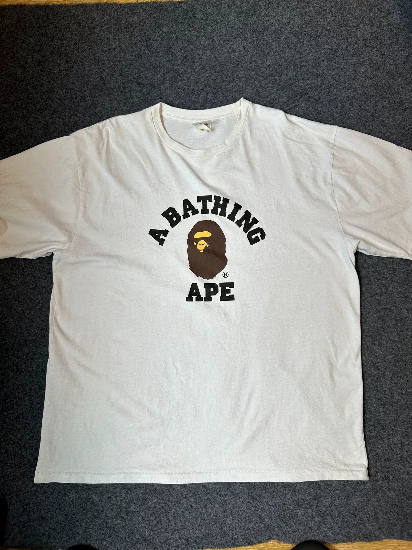 Bape Bape T Multi Shark T-Shirt Casual Size US XXL / EU 58 / 5 - 1 Thumbnail