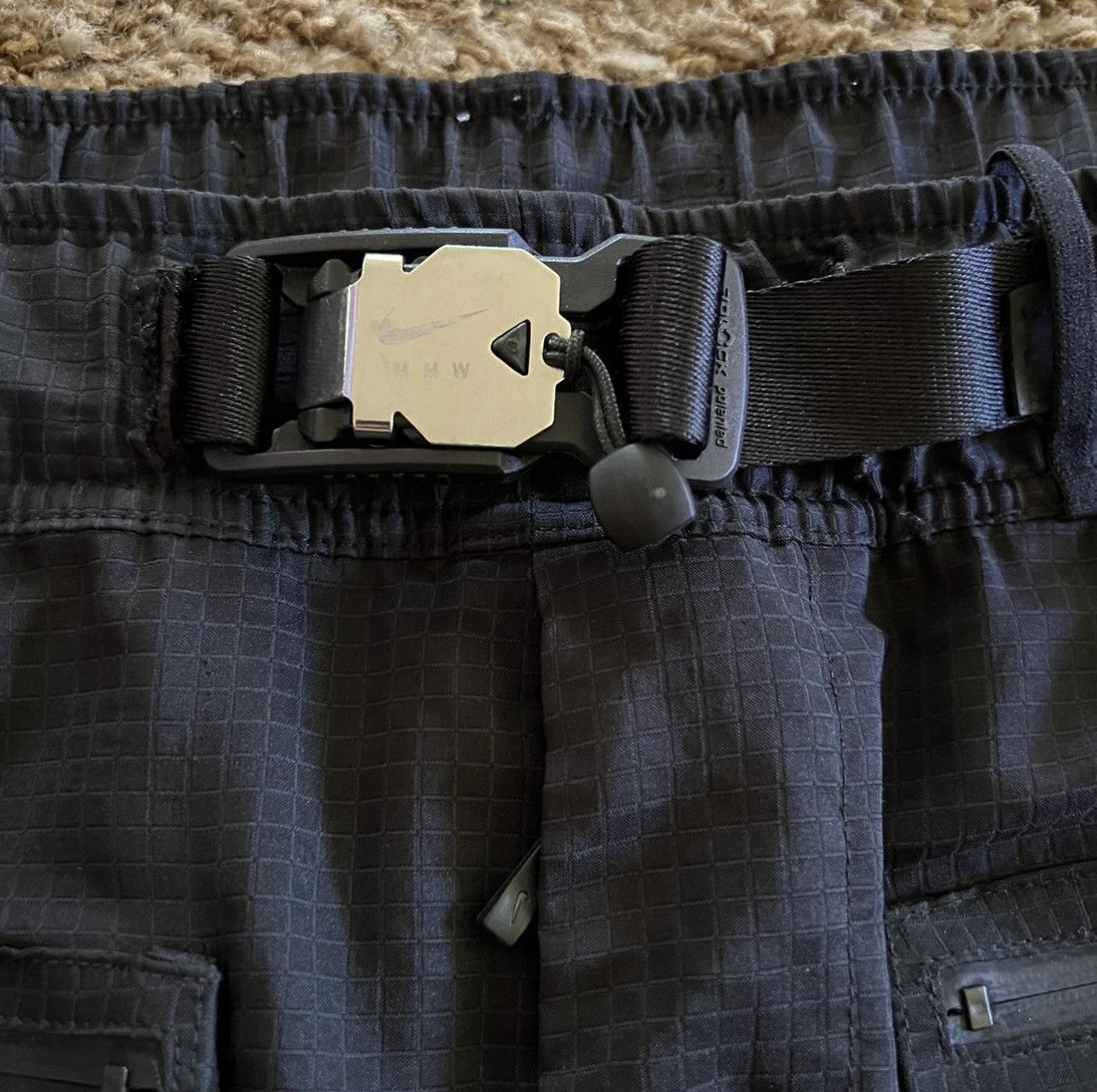 1017 ALYX 9SM × Nike 1017 ALYX MMW x Nike Cargo Shorts Size US 38 / EU 54 - 4 Thumbnail