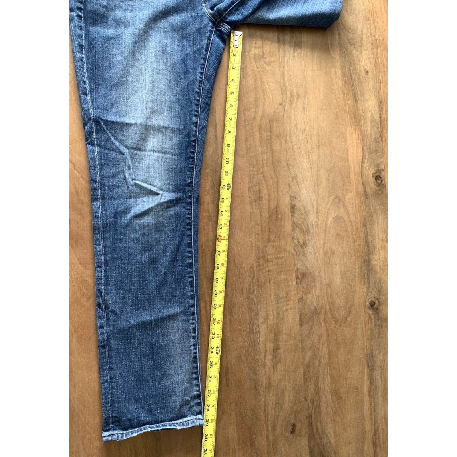 J.Crew J. Crew Jeans Slim Straight Womens 28 Regular 32x29 Medium Wash Denim Pocket Zipper Button Rise Mid 8.5-10.5in Vintage No Size 28" / US 6 / IT 42 - 6 Thumbnail