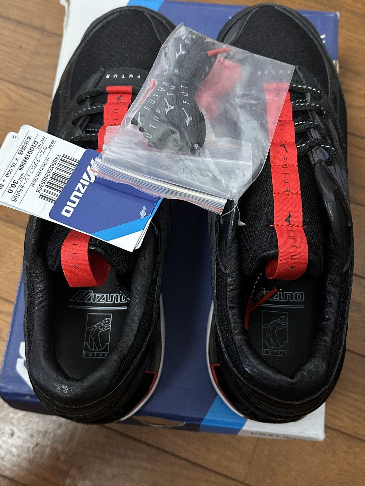 Mizuno MIZUNO X FUTUR WAVE PROPHECY 8 Size US 12 / EU 45 - 6 Thumbnail