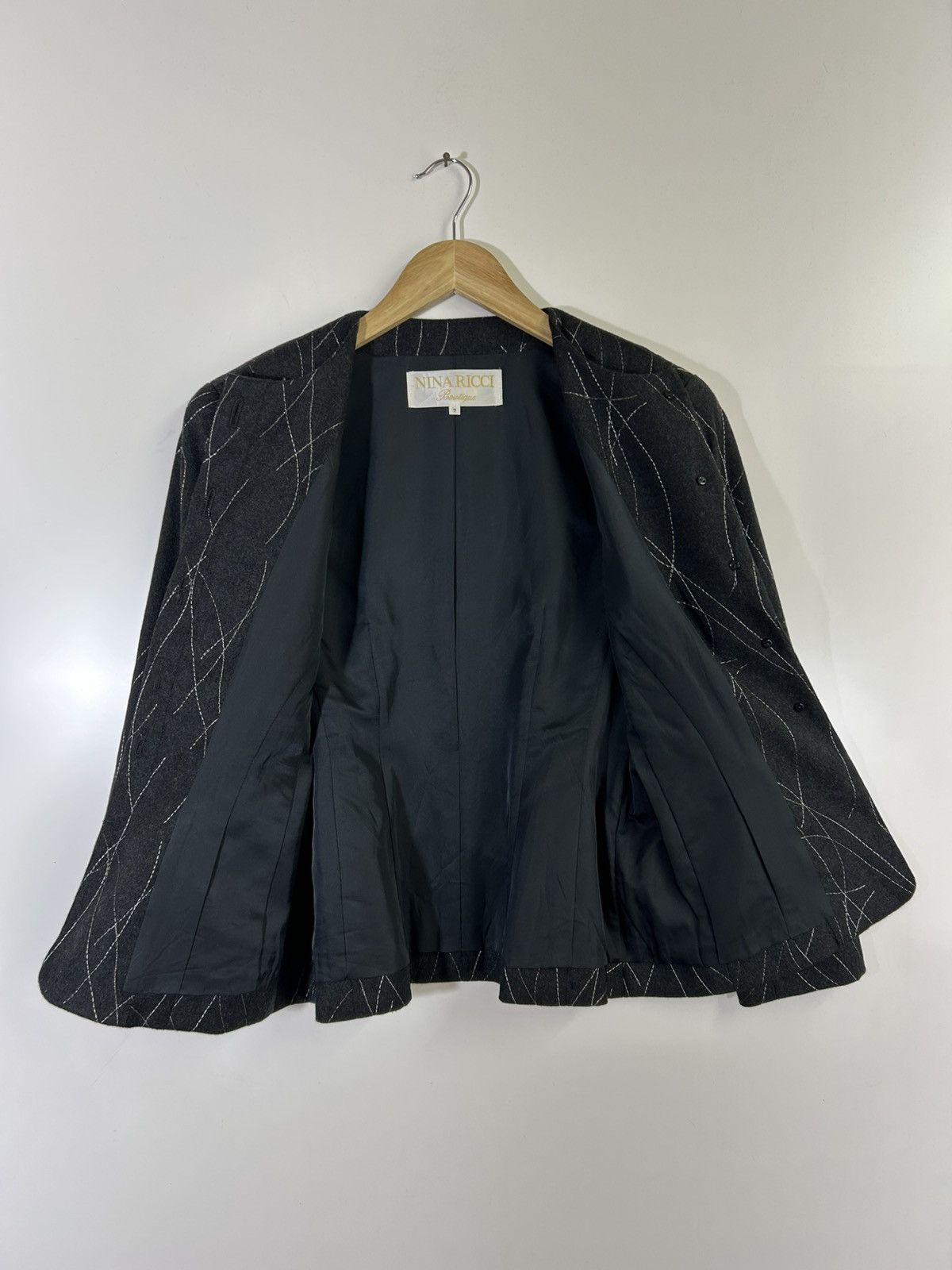 Nina Ricci 🔥Nina Ricci Wool Collarless Button Coat Jacket Size S / US 4 / IT 40 - 9 Thumbnail