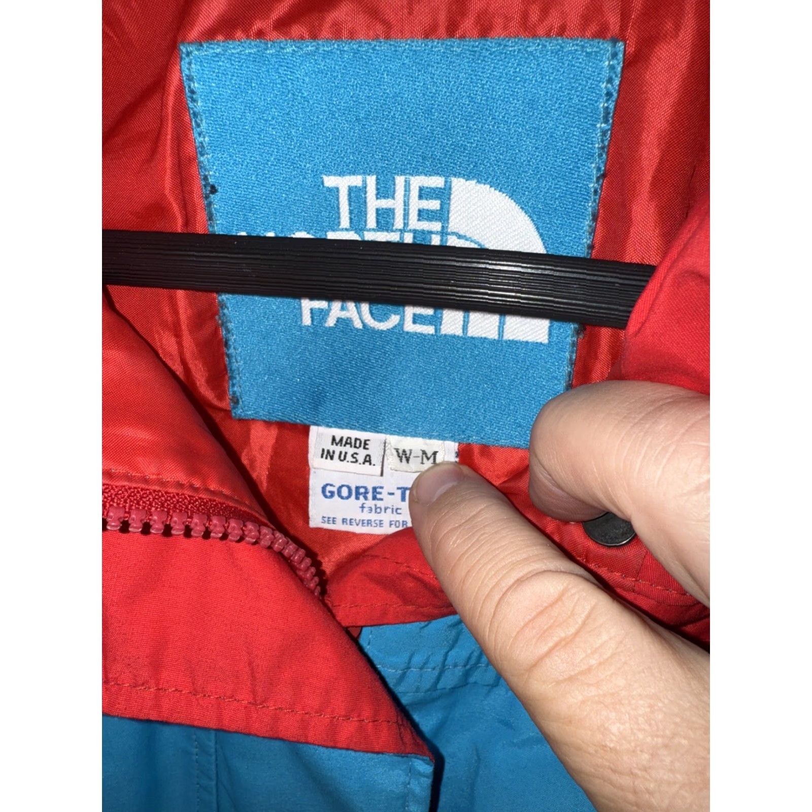 The North Face VTG The North Face Gore Tex Hooded Parka Womens M USA Teal Red Parka Hooded Womens M USA Size M / US 6-8 / IT 42-44 - 7 Thumbnail