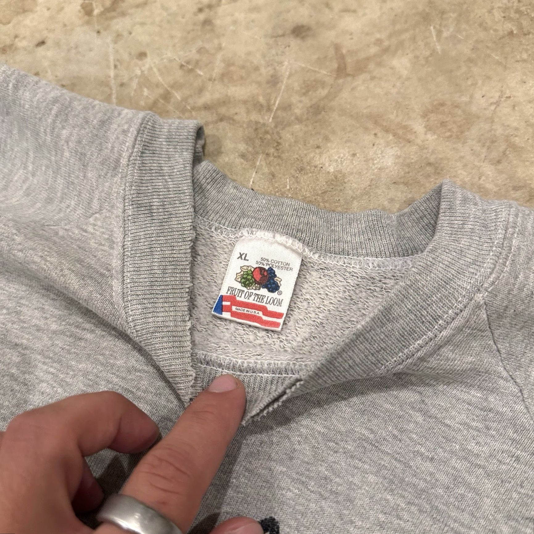 Vintage VINTAGE Peter and The Wolf Promo Sweatshirt Crewneck Mens Large Gray Sweatshirt Mens L Gray Promo Peter and The Wolf vintage Sweatshirt Size US L / EU 52-54 / 3 - 3 Thumbnail