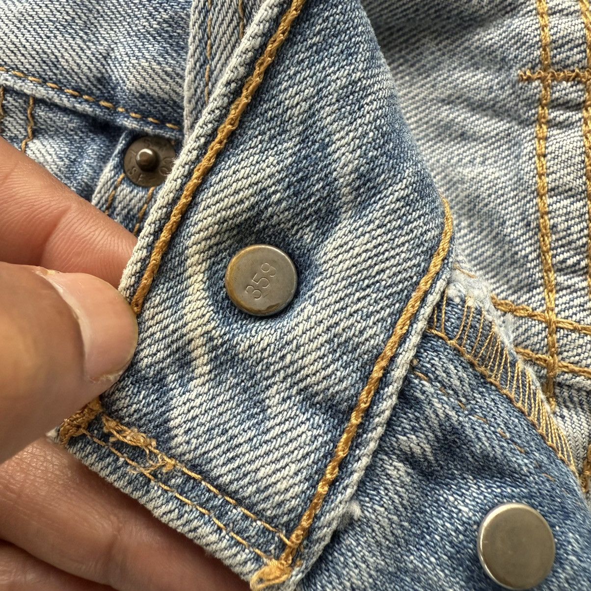 Levi's Vintage Clothing VINTAGE LEVI’S 501 DISTRESSED JEAN DENIM PANTS Size US 31 - 9 Thumbnail