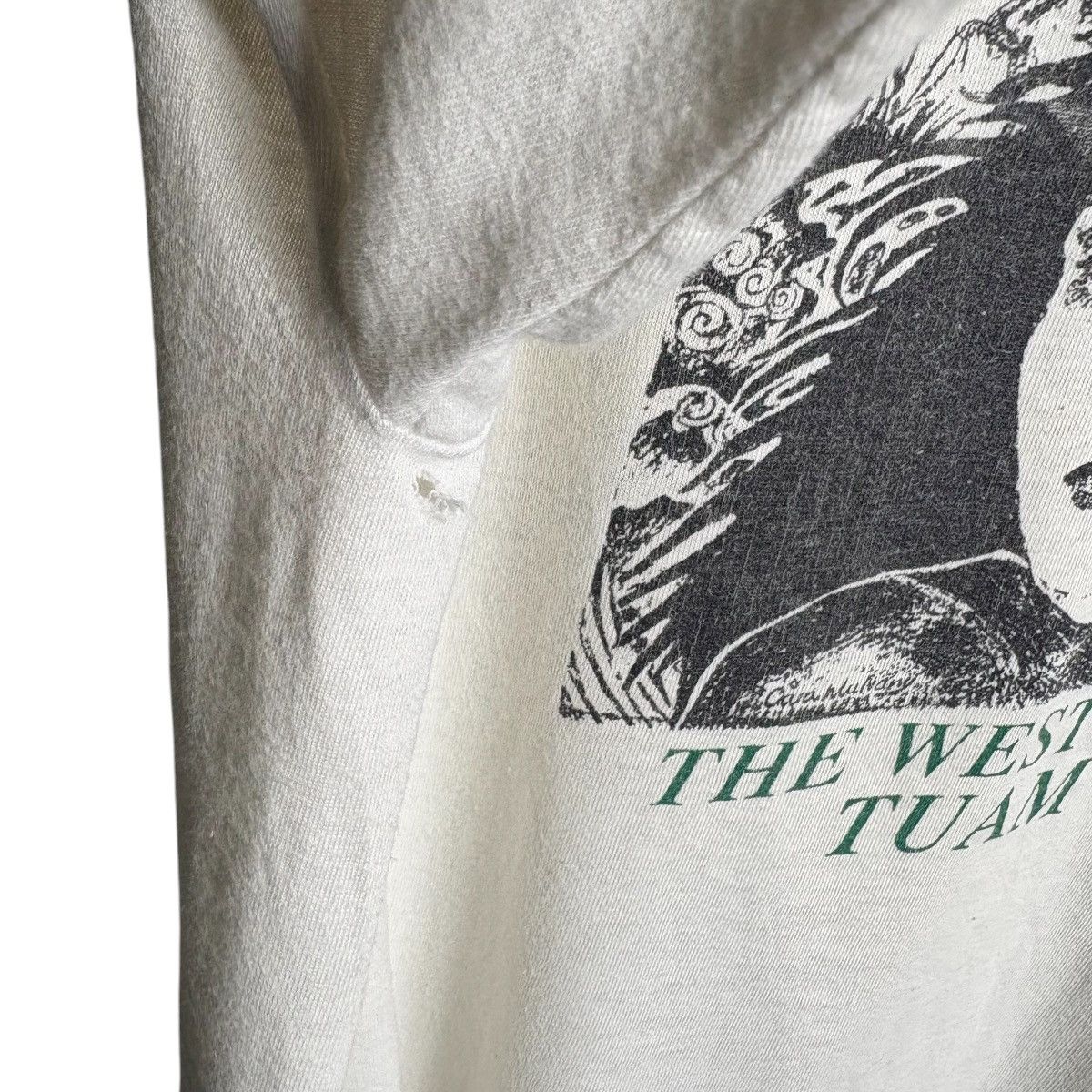 Vintage Vintage 90s Medb Gateway The West’s Awake Tuam Graphic Tee Size US L / EU 52-54 / 3 - 7 Thumbnail