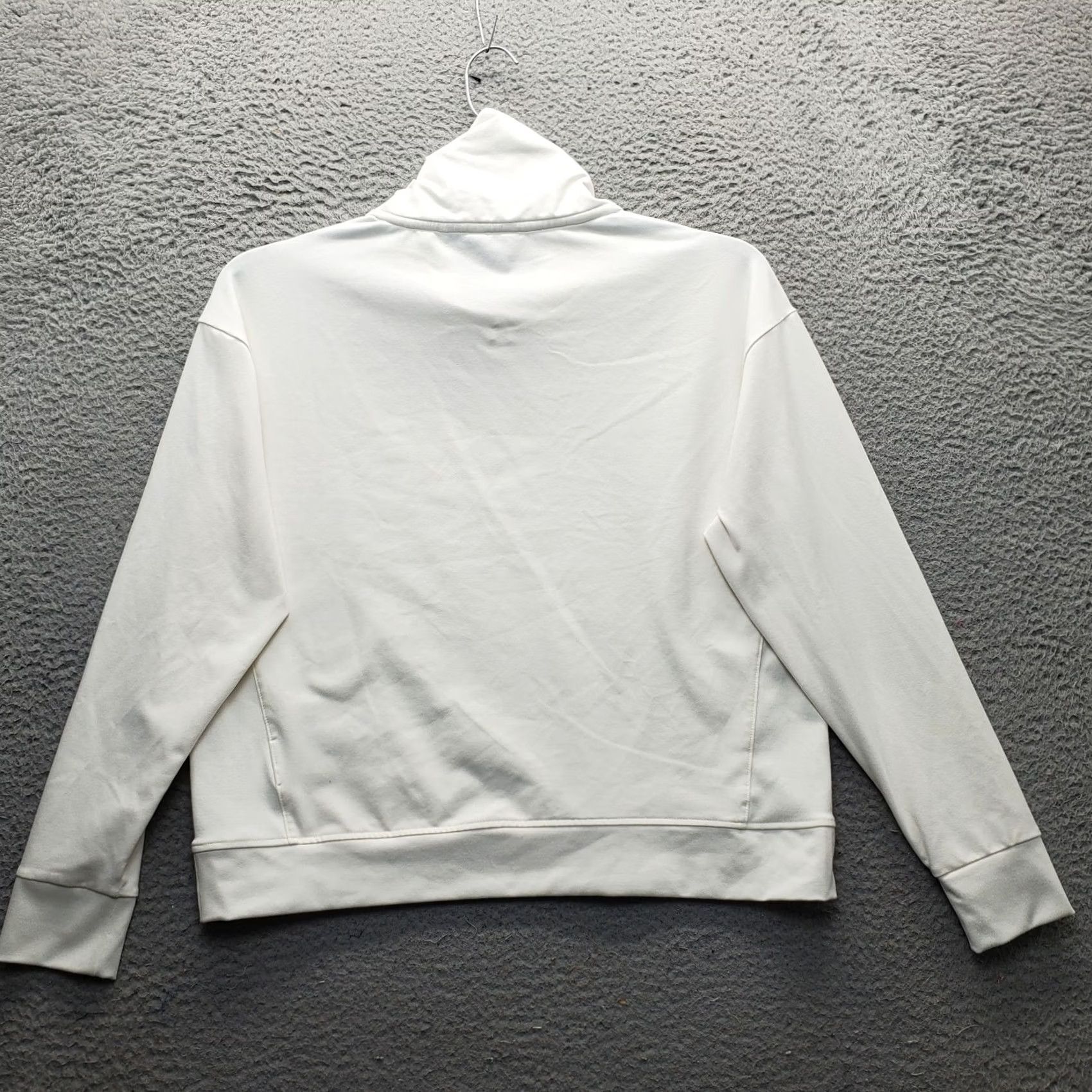 Puma PUMA Sweatshirt Womens M White Golf Performance Logo Raglan Pullover Size M / US 6-8 / IT 42-44 - 2 Thumbnail