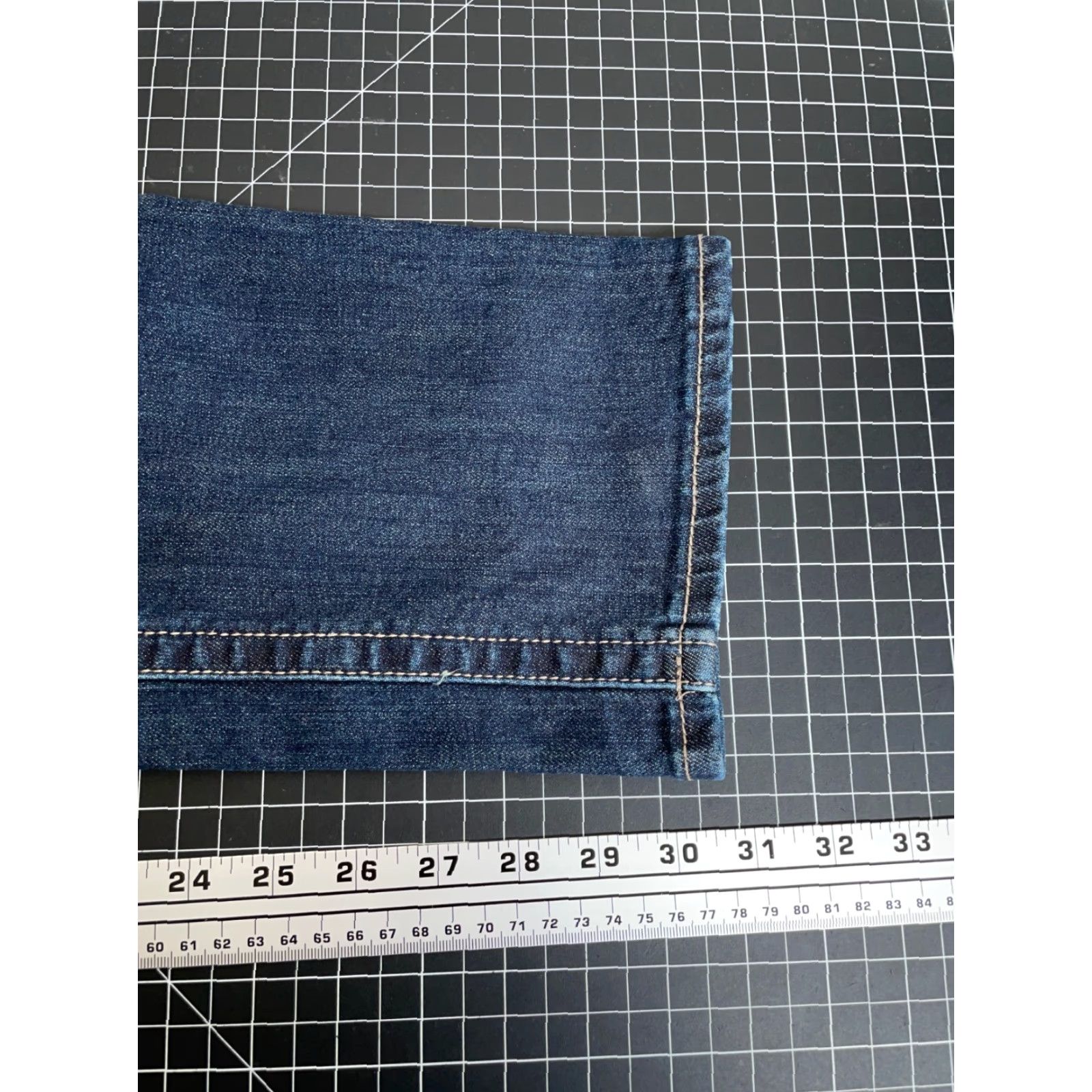 Vintage KUT from the Kloth Jeans Women's 10 Straight Leg Blue Denim Stretch 5-Pocket Zip Fly Mid-Rise Womens Size 32" / US 10 / IT 46 - 6 Thumbnail