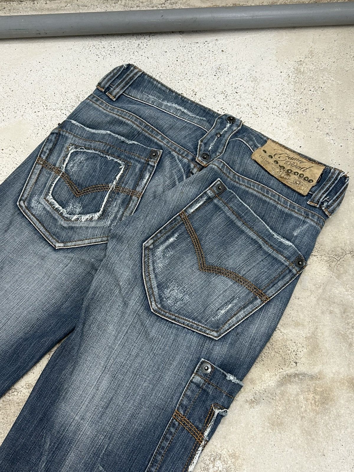 Le Grande Bleu (L.G.B.) Camel Road Distressed Embellished Jeans Size US 29 - 11 Thumbnail