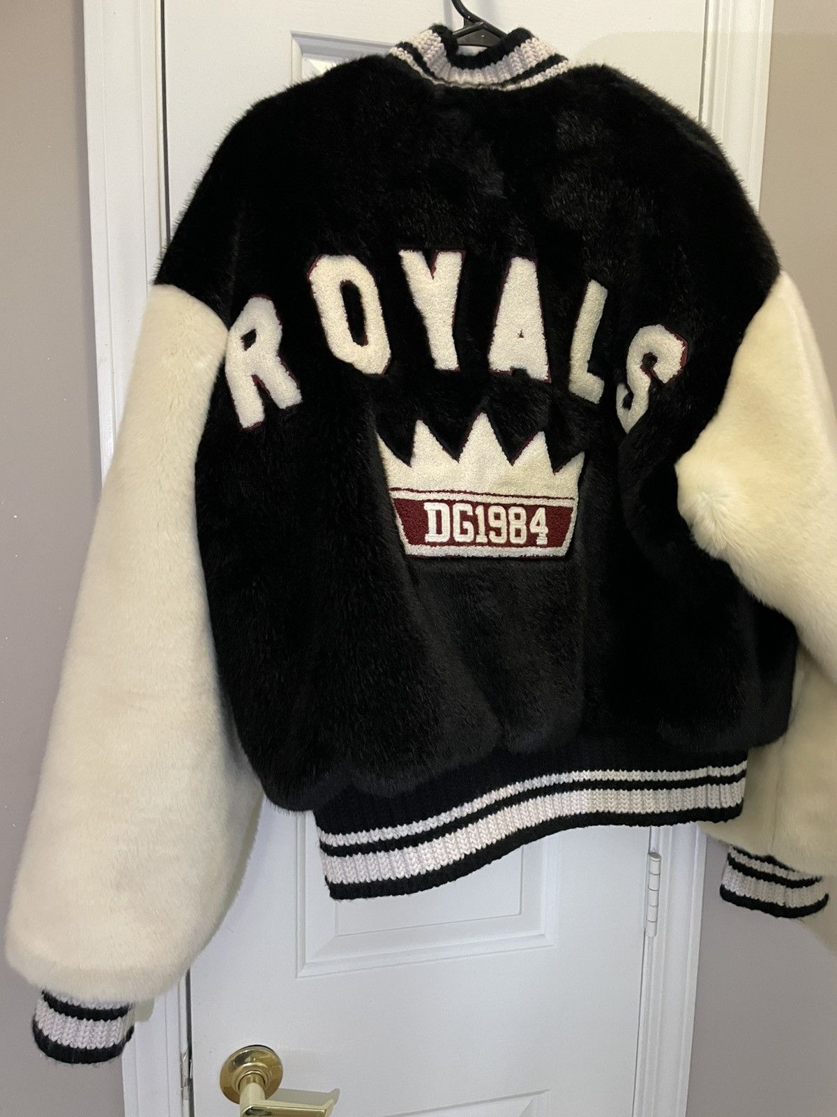 Dolce & Gabbana Dolce and gabbana faux fur jacket Size US L / EU 52-54 / 3 - 9 Thumbnail