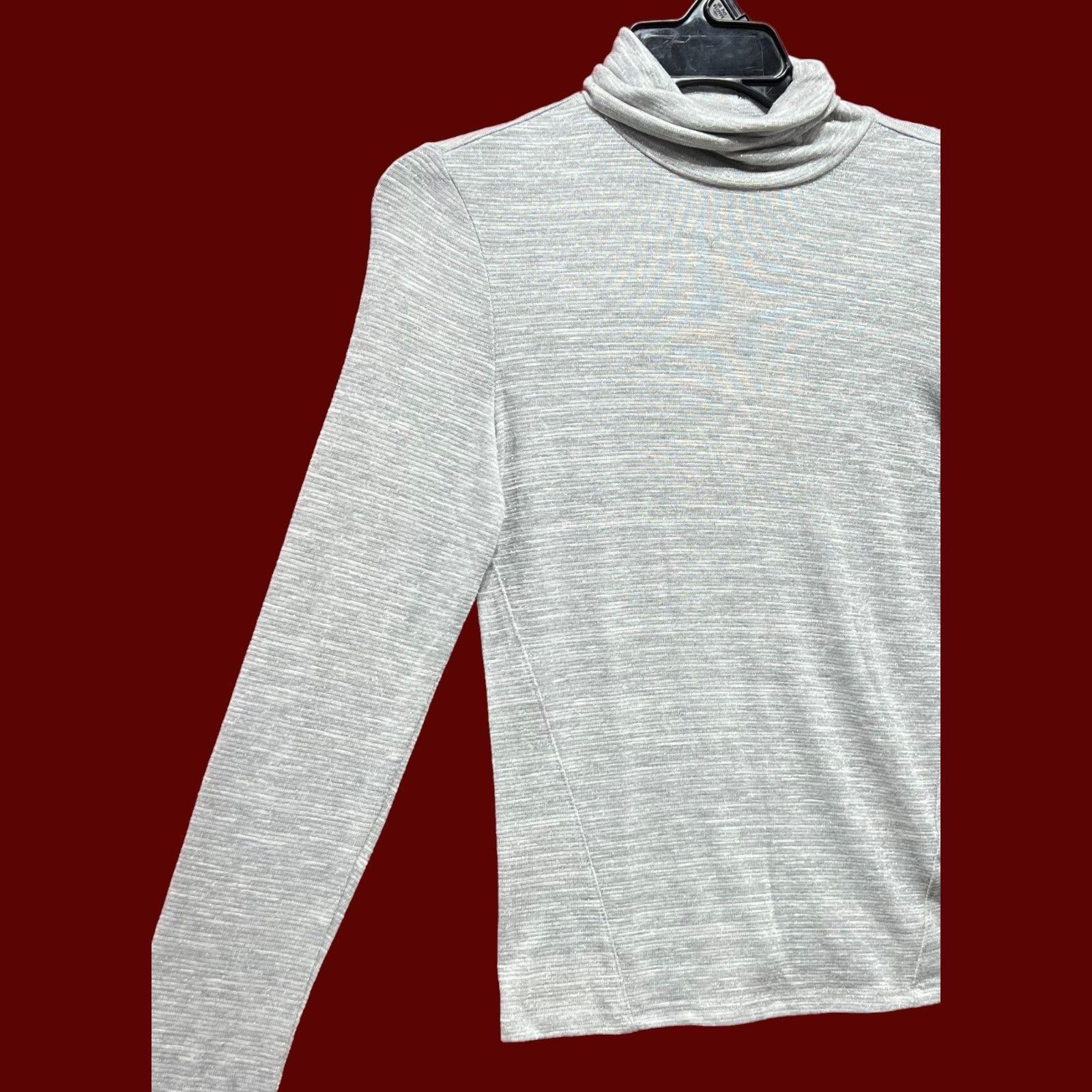 Other Universal Thread - Women's Mock Neck Turtleneck T-Shirt Gray Size XS / US 0-2 / IT 36-38 - 17 Thumbnail