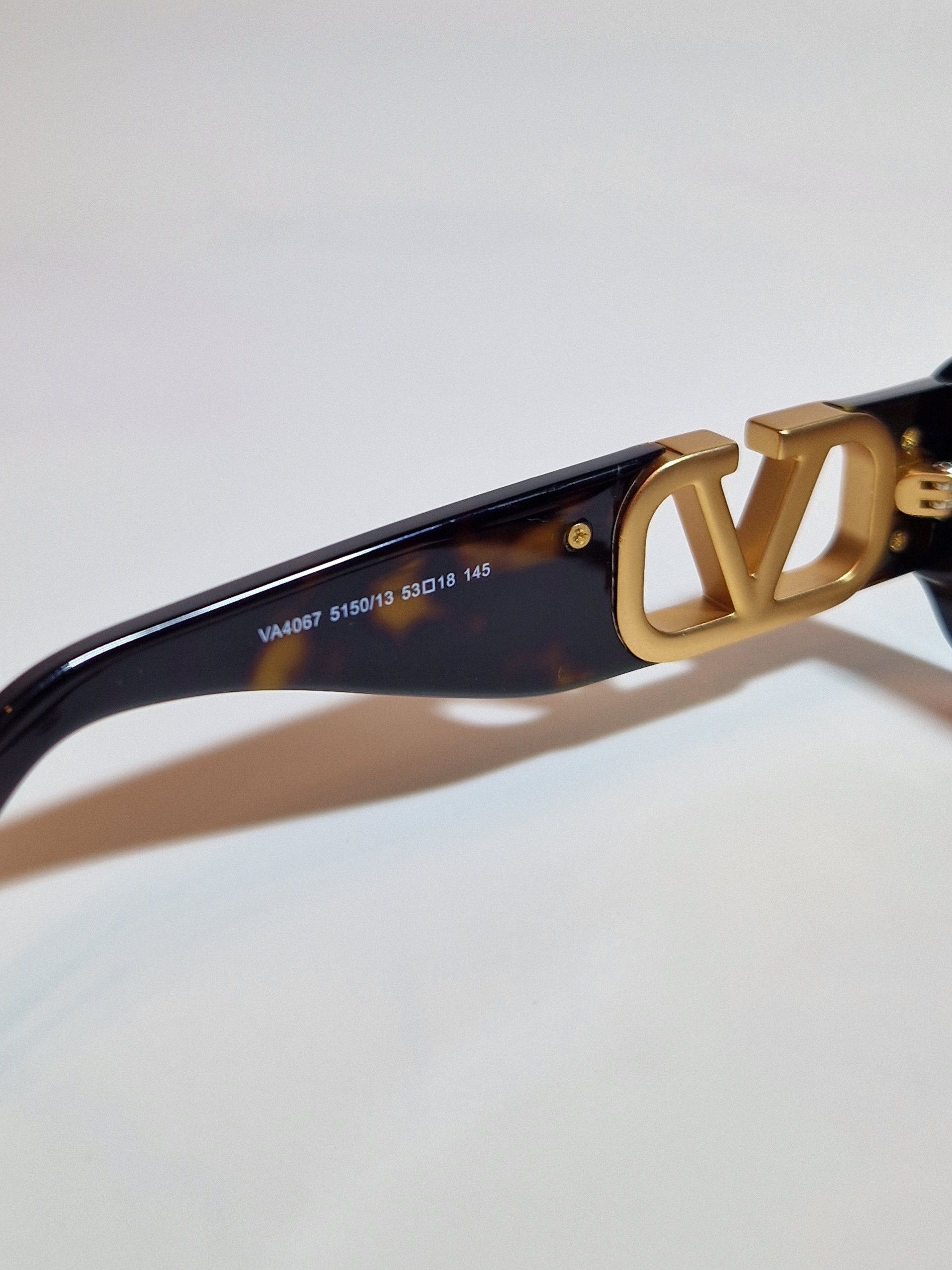 Valentino Valentino VA4067 sunglasses made in Italy luxury Size ONE SIZE - 6 Thumbnail