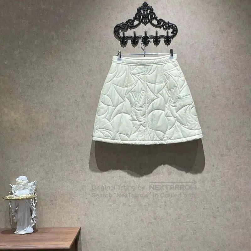 Louis Vuitton Louis Vuitton Beige Cotton Mini Skirt . Size 23" - 2 Thumbnail