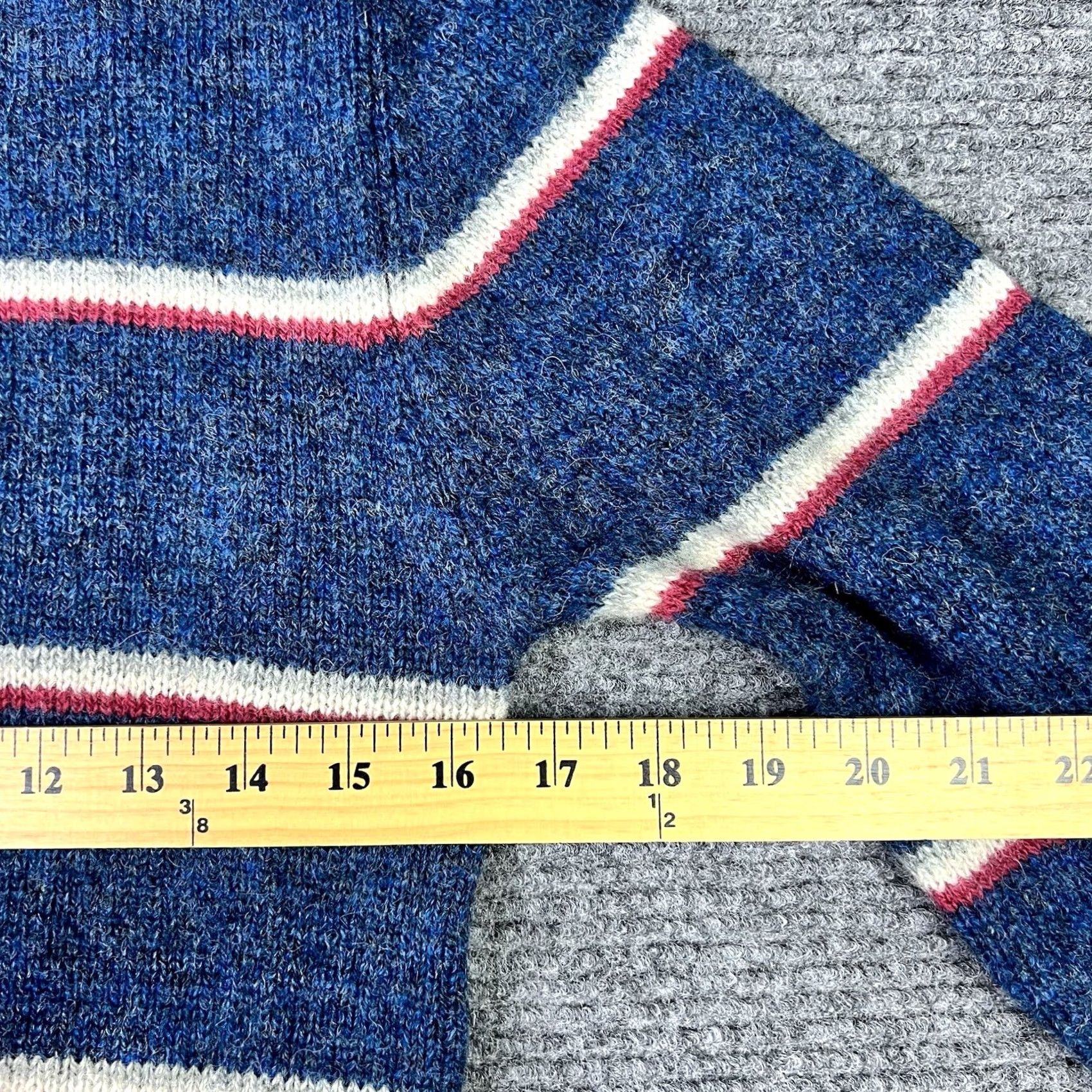 Vintage VINTAGE Ardsley Sweater Mens Small Blue Striped Wool 90s Crew Neck Knit All Pure Wool Size US S / EU 44-46 / 1 - 7 Thumbnail