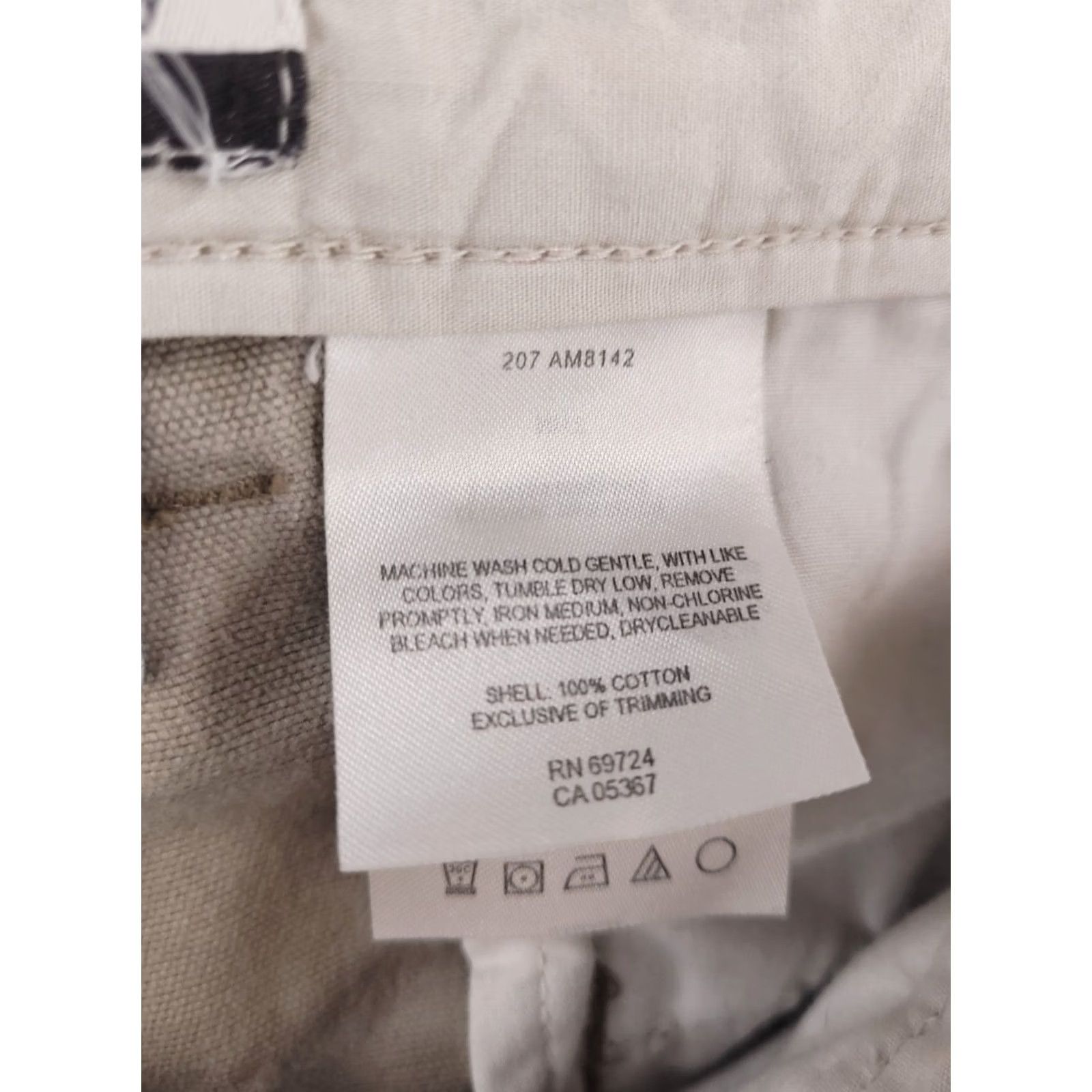 Vintage Columbia Pants Mens 36x31 Beige Cotton Canvas Relaxed Fit Chino Inseam 31 Navy? Size US 36 / EU 52 - 4 Thumbnail