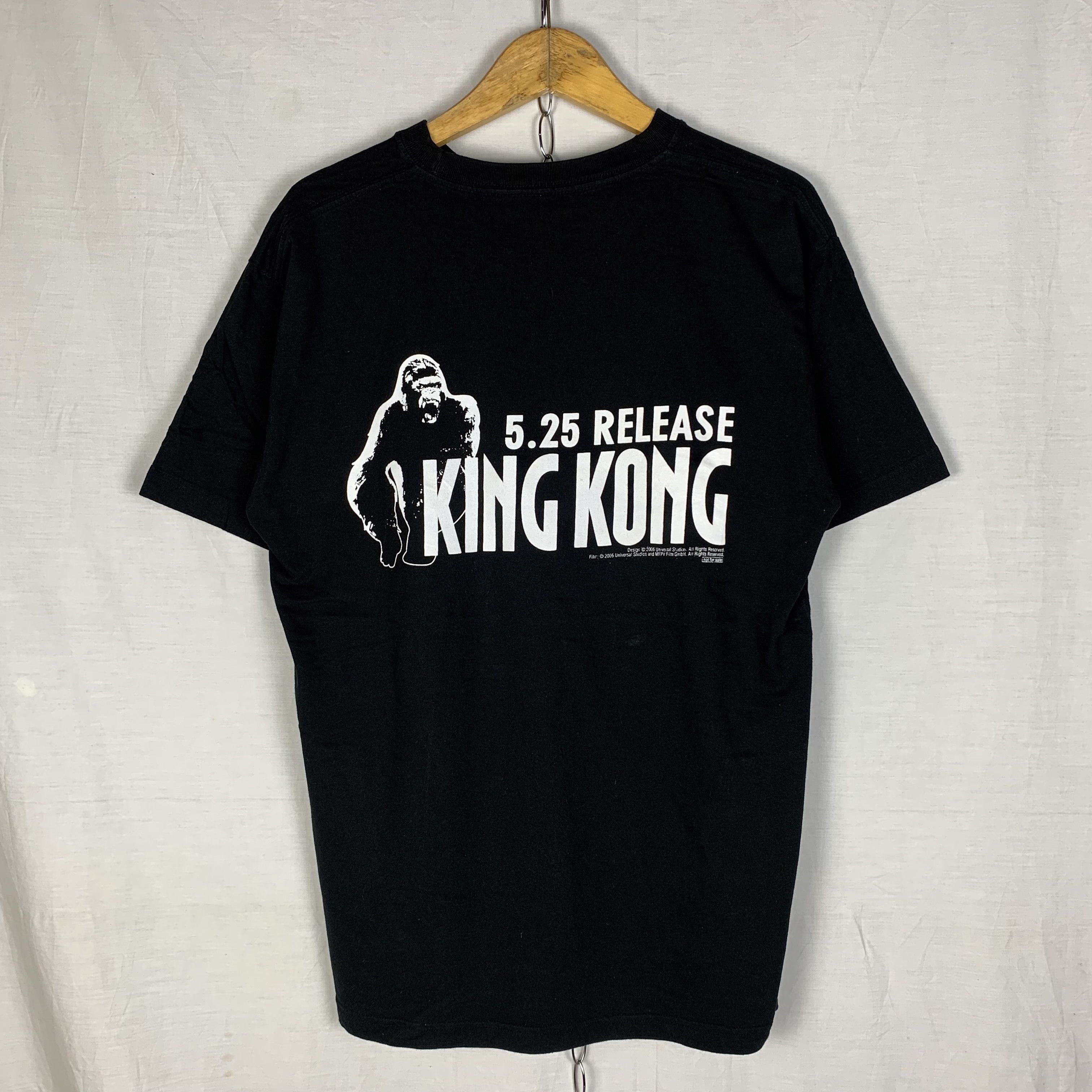 Vintage King Kong Promotion Tee Movie Release 2006 Size US M / EU 48-50 / 2 - 1 Thumbnail