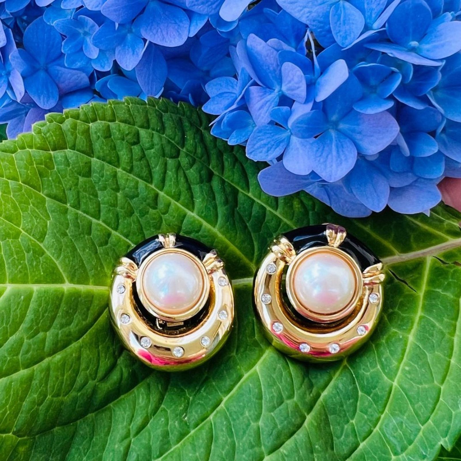 & Other Stories Vintage PCI Goldtone faux Pearl Horseshoe Rhinestone Earring Size ONE SIZE - 5 Thumbnail