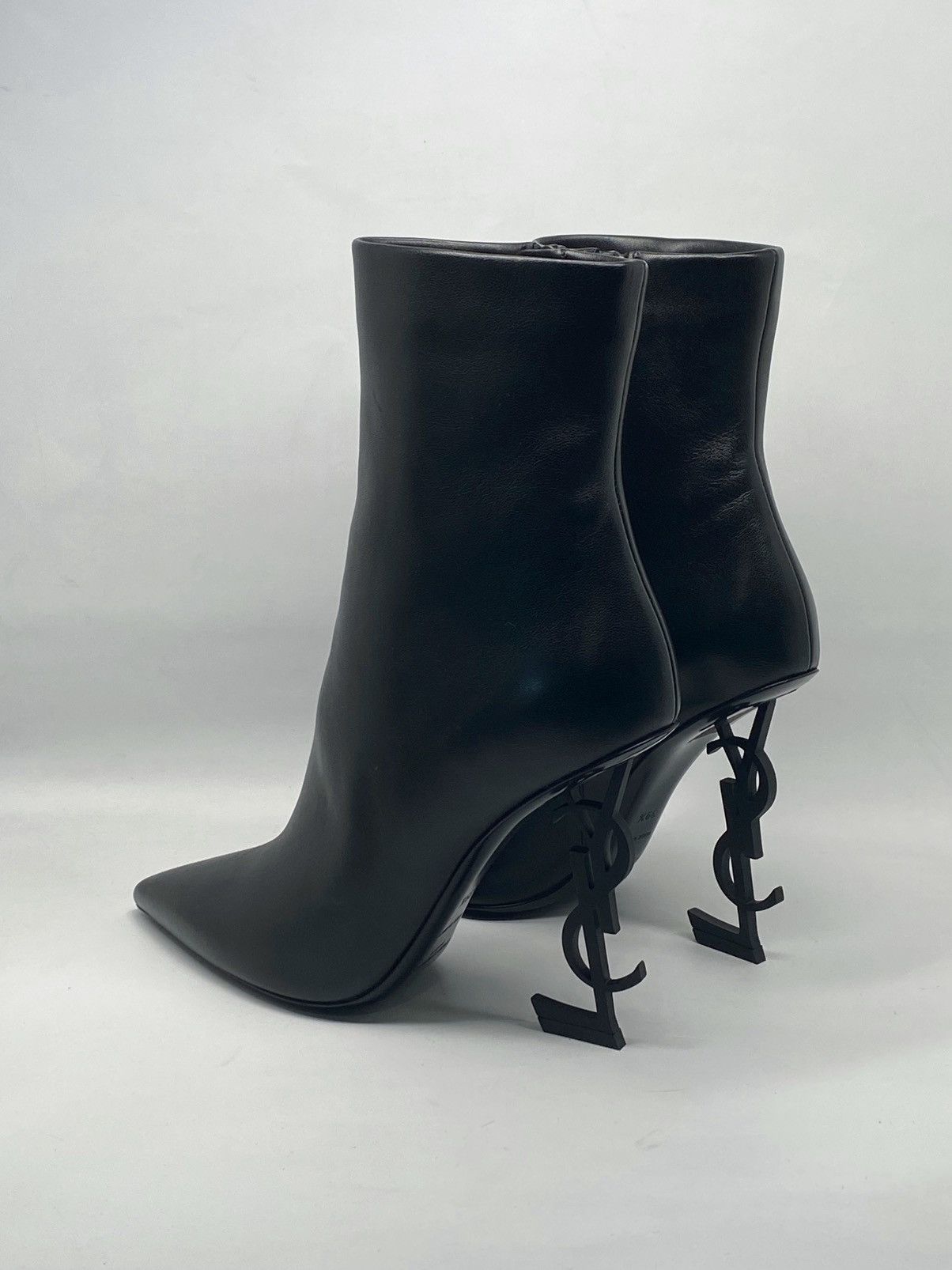 Yves Saint Laurent Saint Laurent Opyum Logo Leather Booties size 39.5 Size US 9.5 / IT 39.5 - 10 Thumbnail