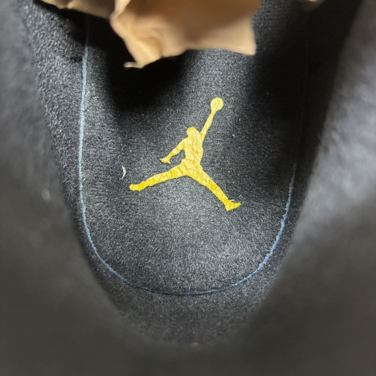 Jordan Brand Size 11-Jordan 12 University Gold Lightly Worn No Box Size US 11 / EU 44 - 7 Thumbnail