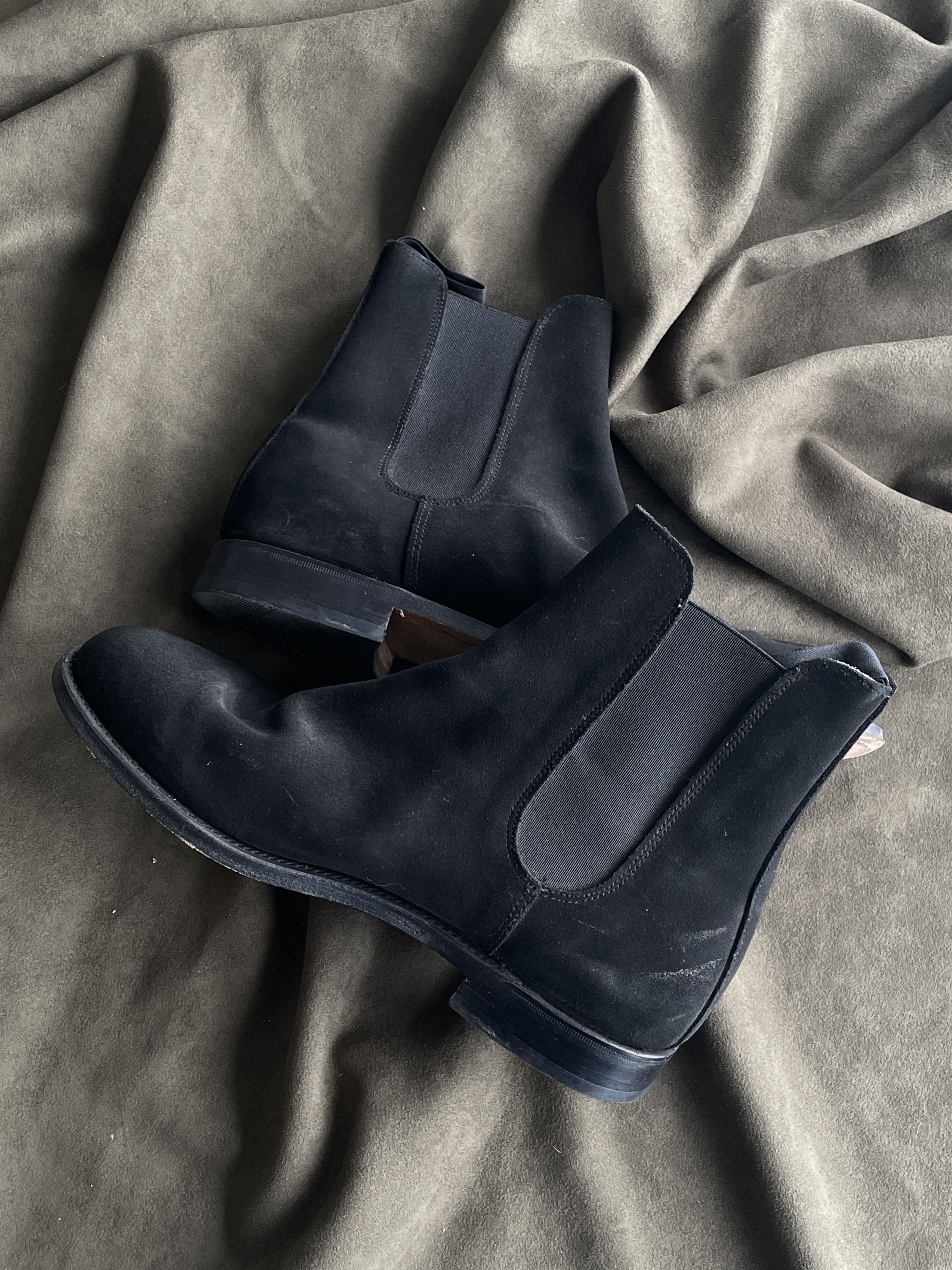 Alfred Sargent Suede Chelsea Boots Size US 7 / IT 37 - 2 Thumbnail